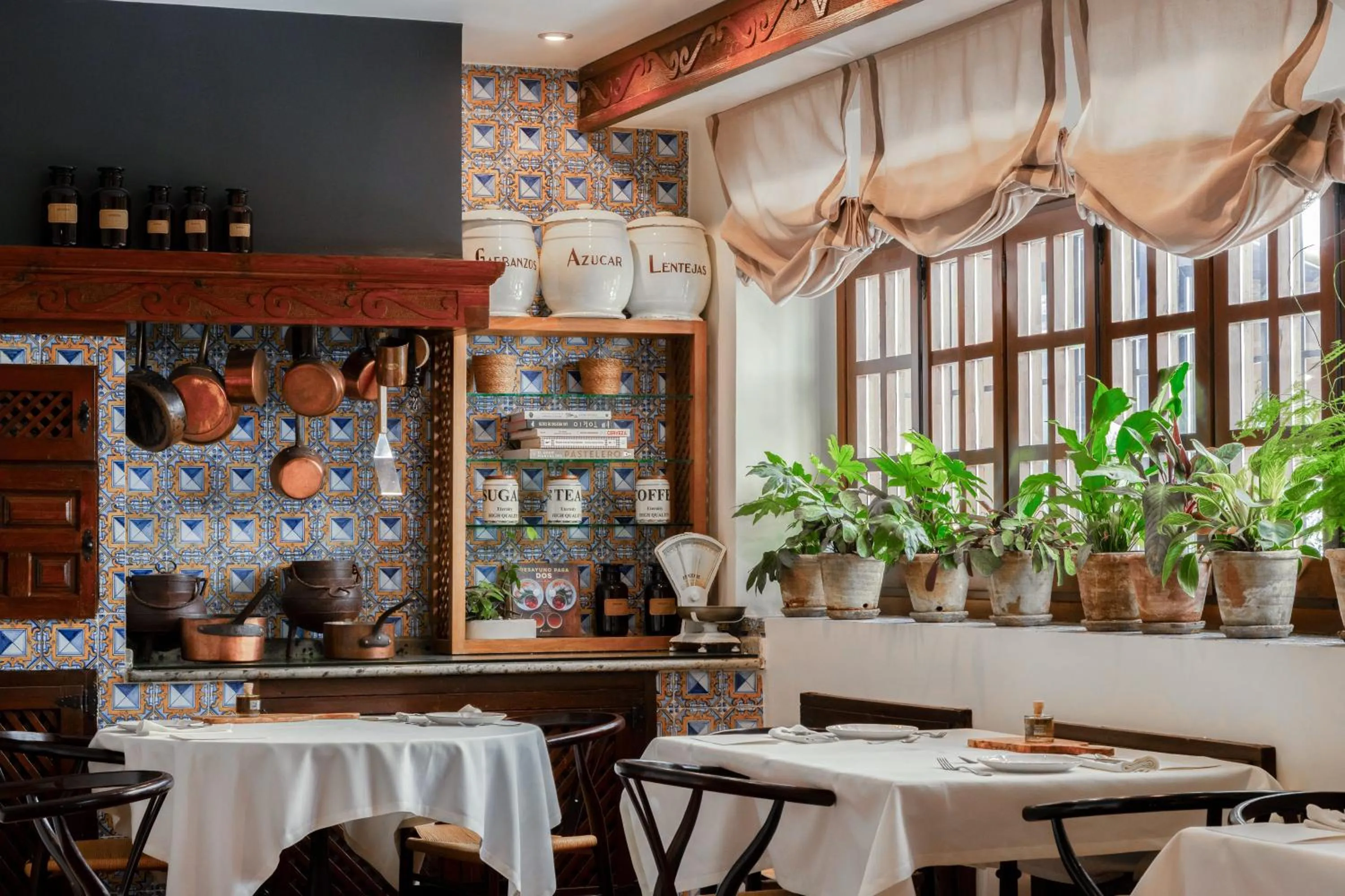 Breakfast in La Casa del Presidente