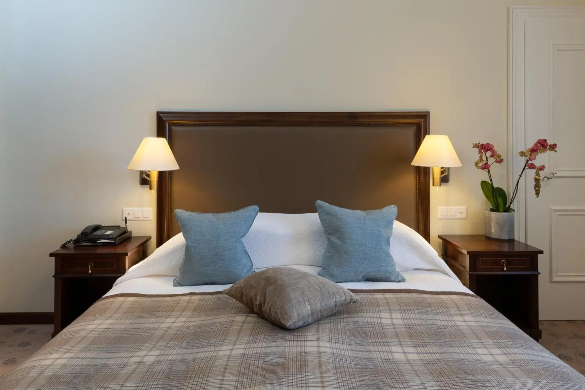 Superior Double or Twin Room with Lake View in Suvretta House Superior Double or Twin Room with Lake View in Suvretta House