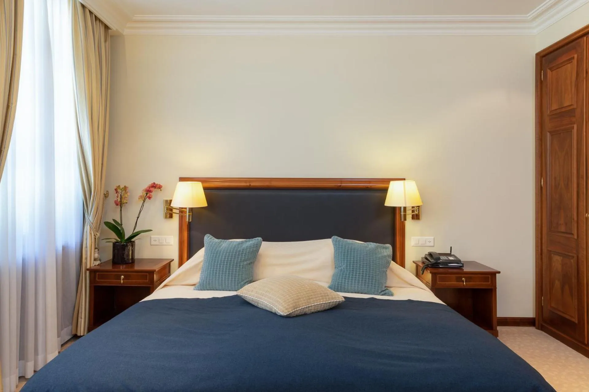 Bed in Suvretta House