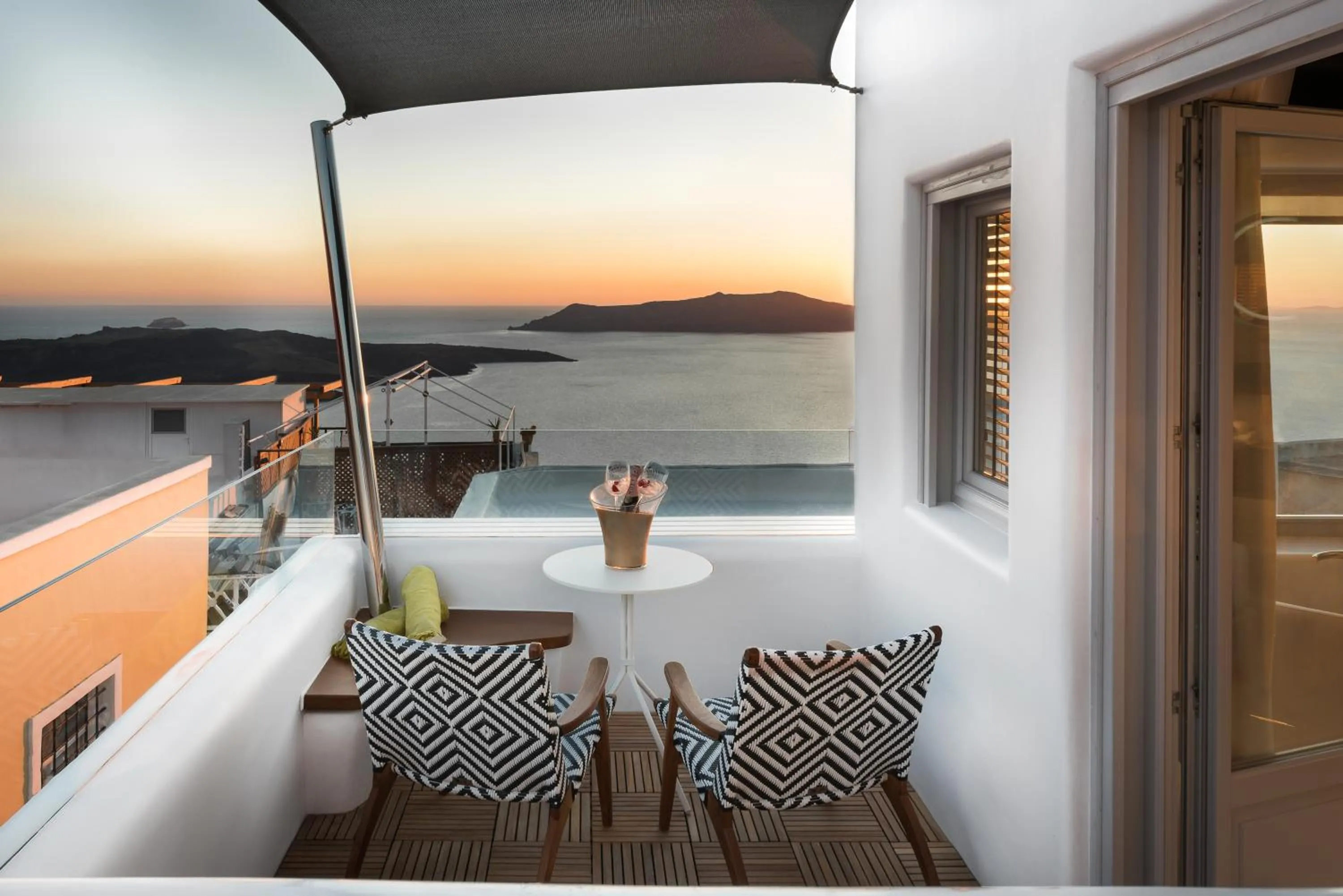 Balcony/Terrace in Emfasis Luxury Villa