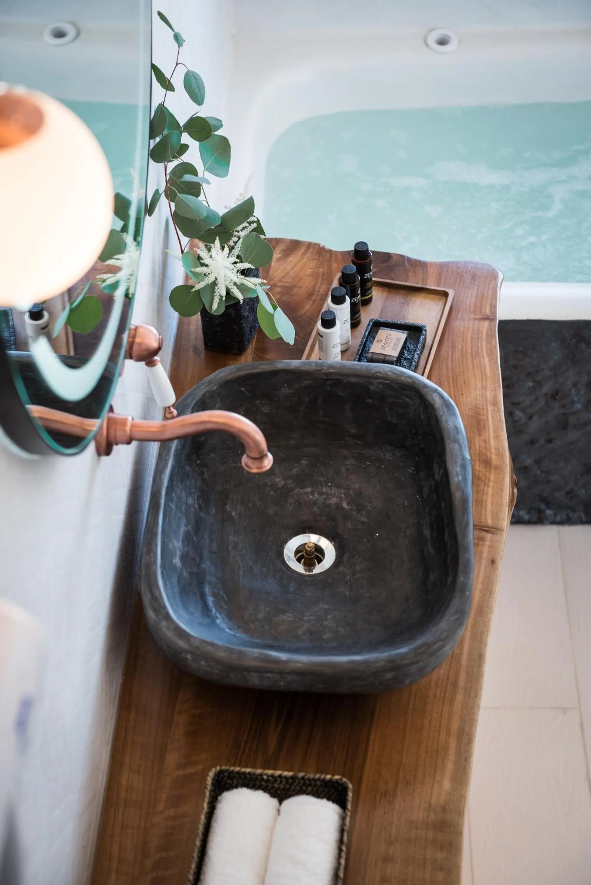 Emfasis Luxury Villa