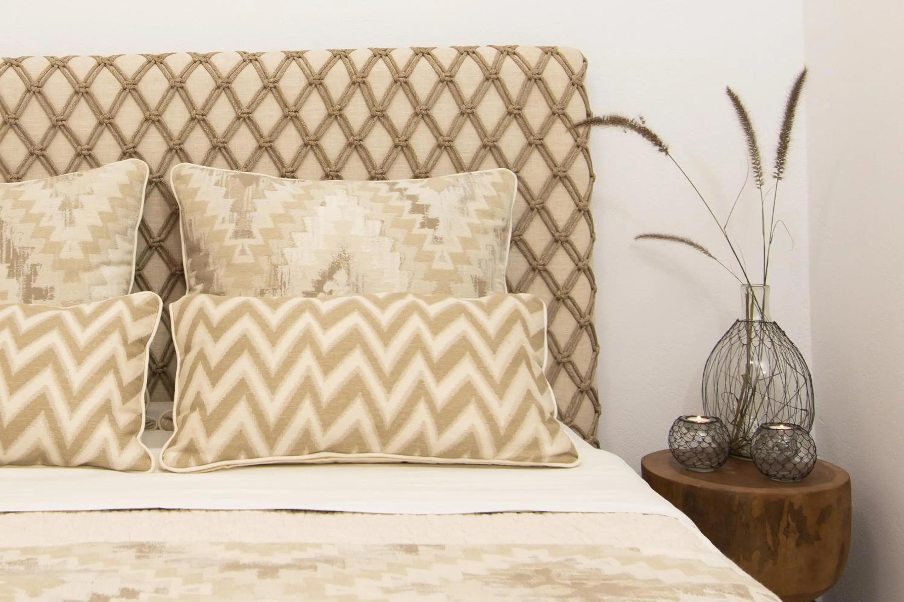 Shower, Bed in Hotel Villa Flora