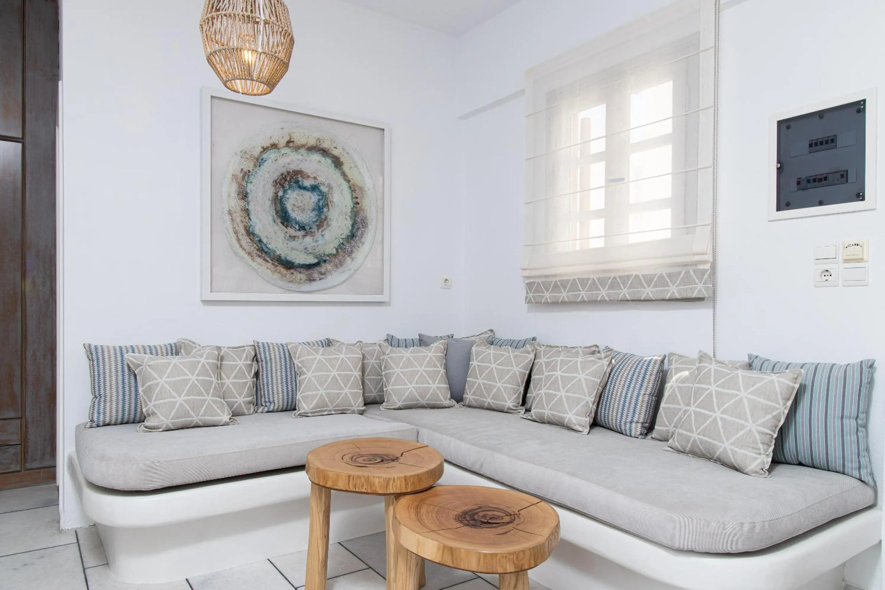 TV and multimedia in Hotel Villa Flora