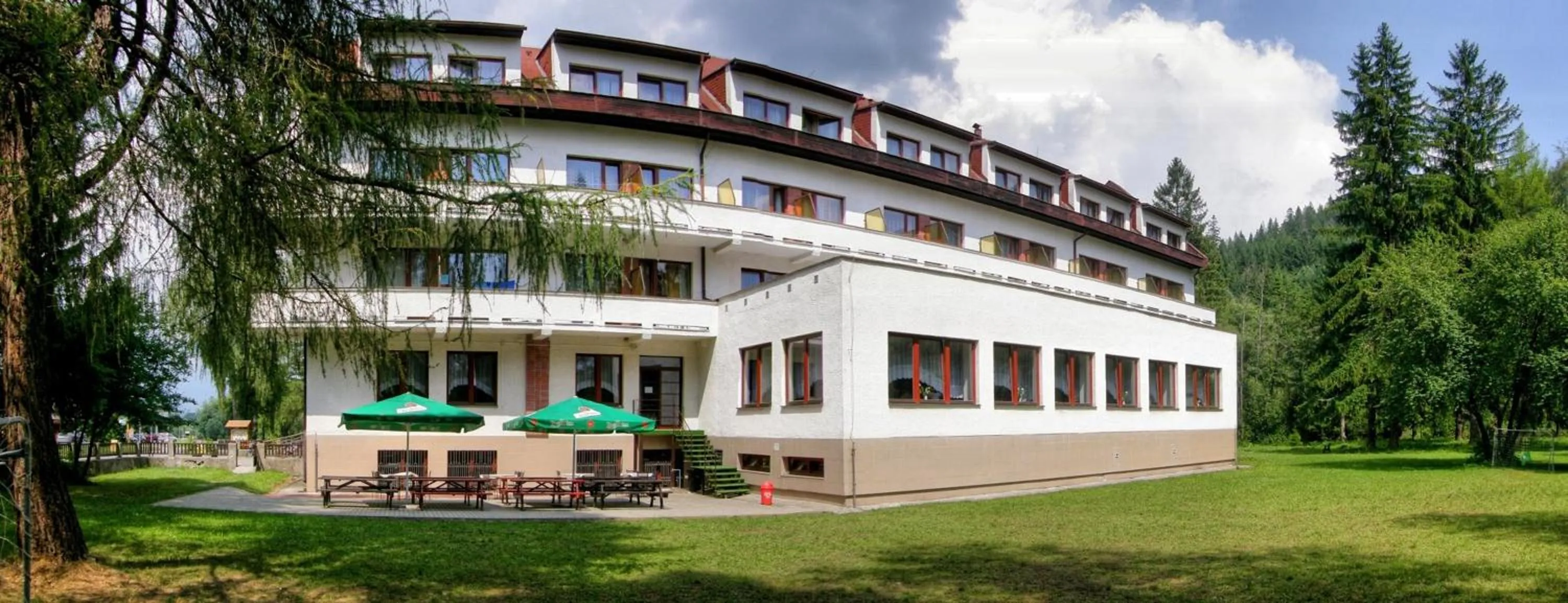 Property building in Hotel SOREA ĎUMBIER