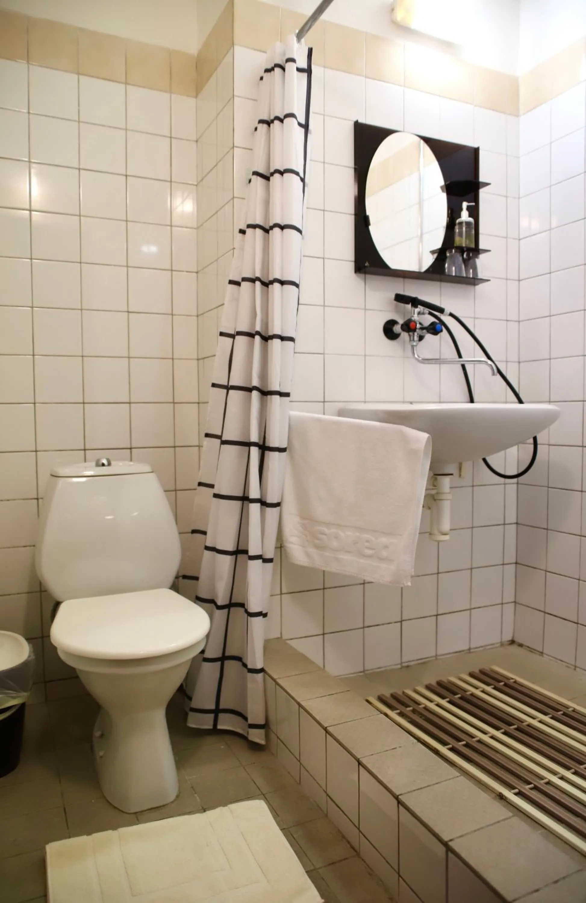 Bathroom in Hotel SOREA ĎUMBIER