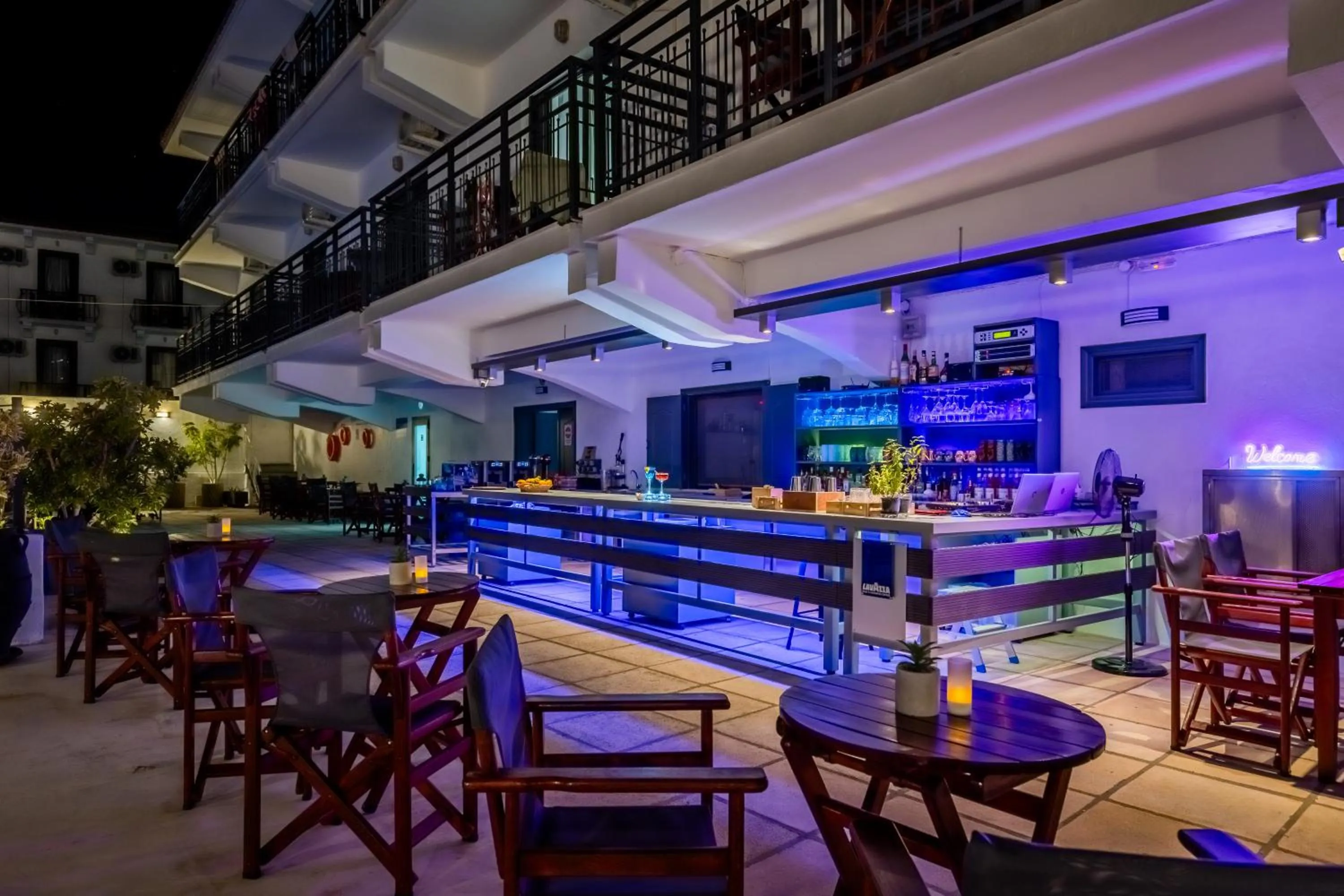 Lounge or bar in Amalia Hotel