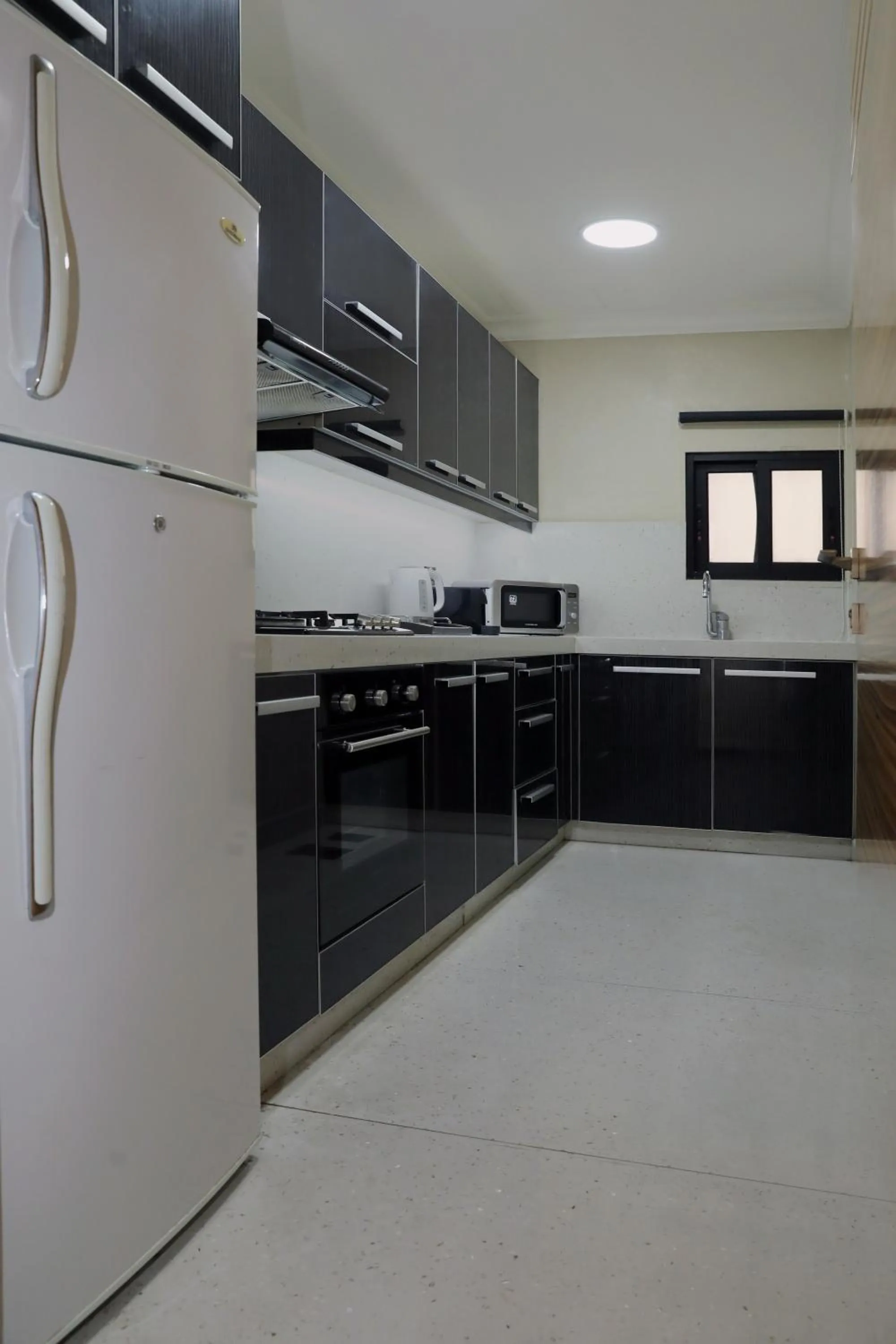 Kitchen or kitchenette in Lahoya Verdun