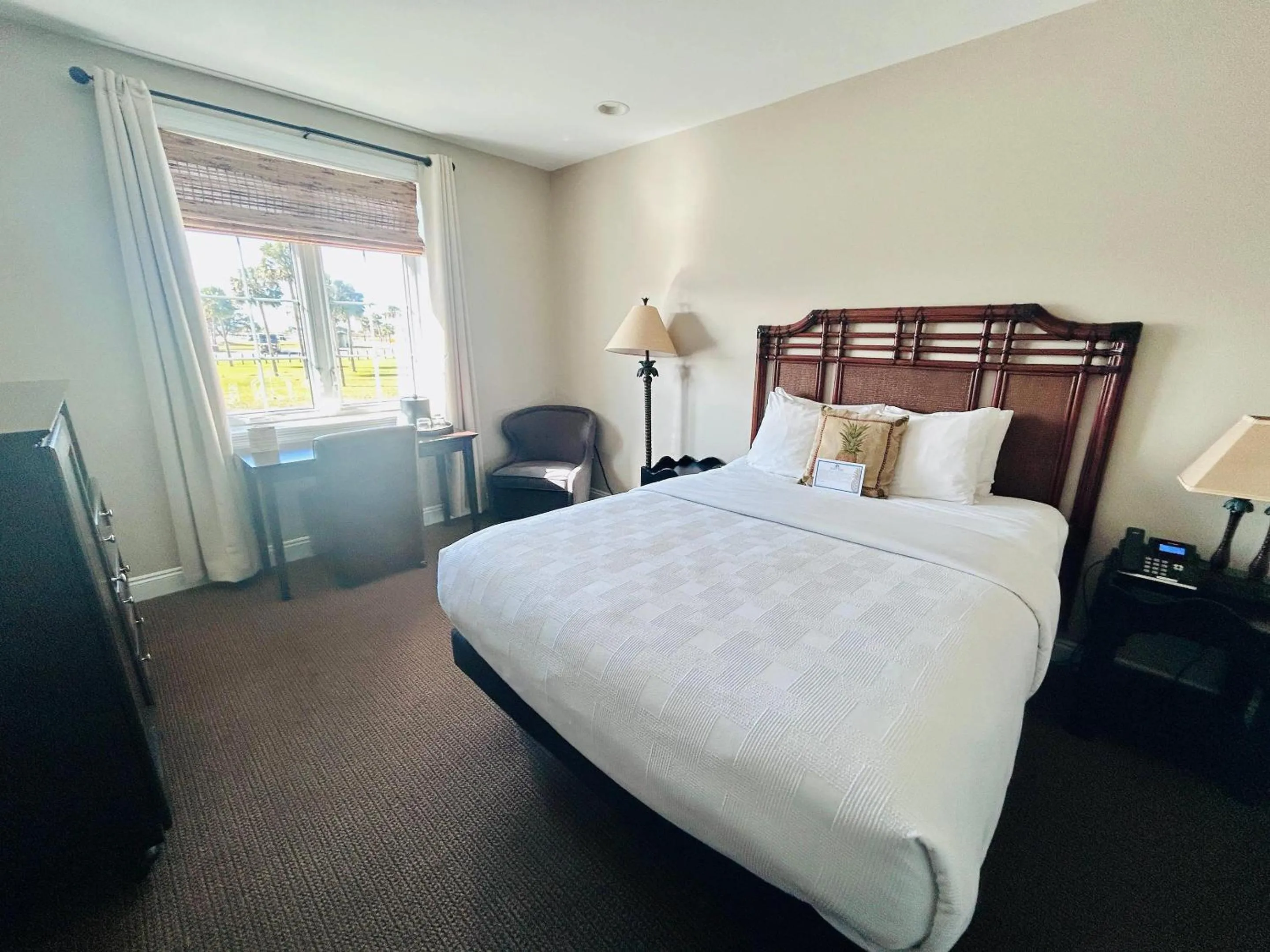 Bedroom, Bed in The Port Inn - Port St Joe, an Ascend Collection Hotel