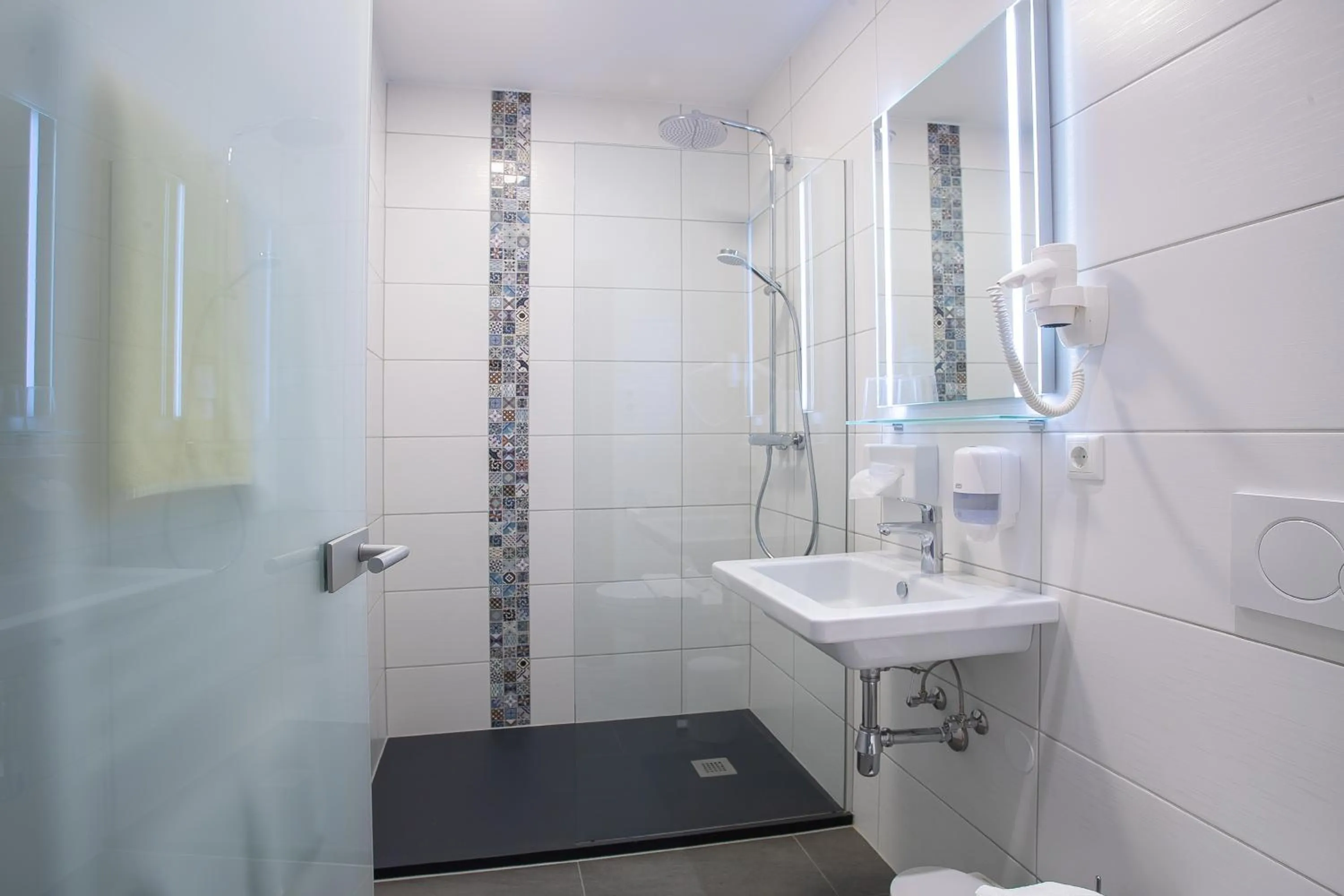 Bathroom in ALPENHOTEL TYROL - B&B - ADULTS ONLY - Alpines Lifestylehotel