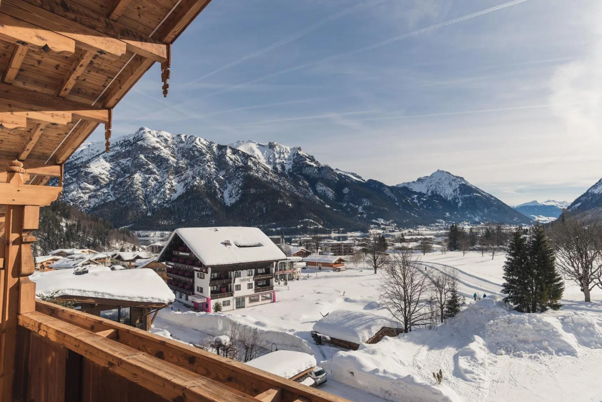 Neighbourhood in ALPENHOTEL TYROL - B&B - ADULTS ONLY - Alpines Lifestylehotel