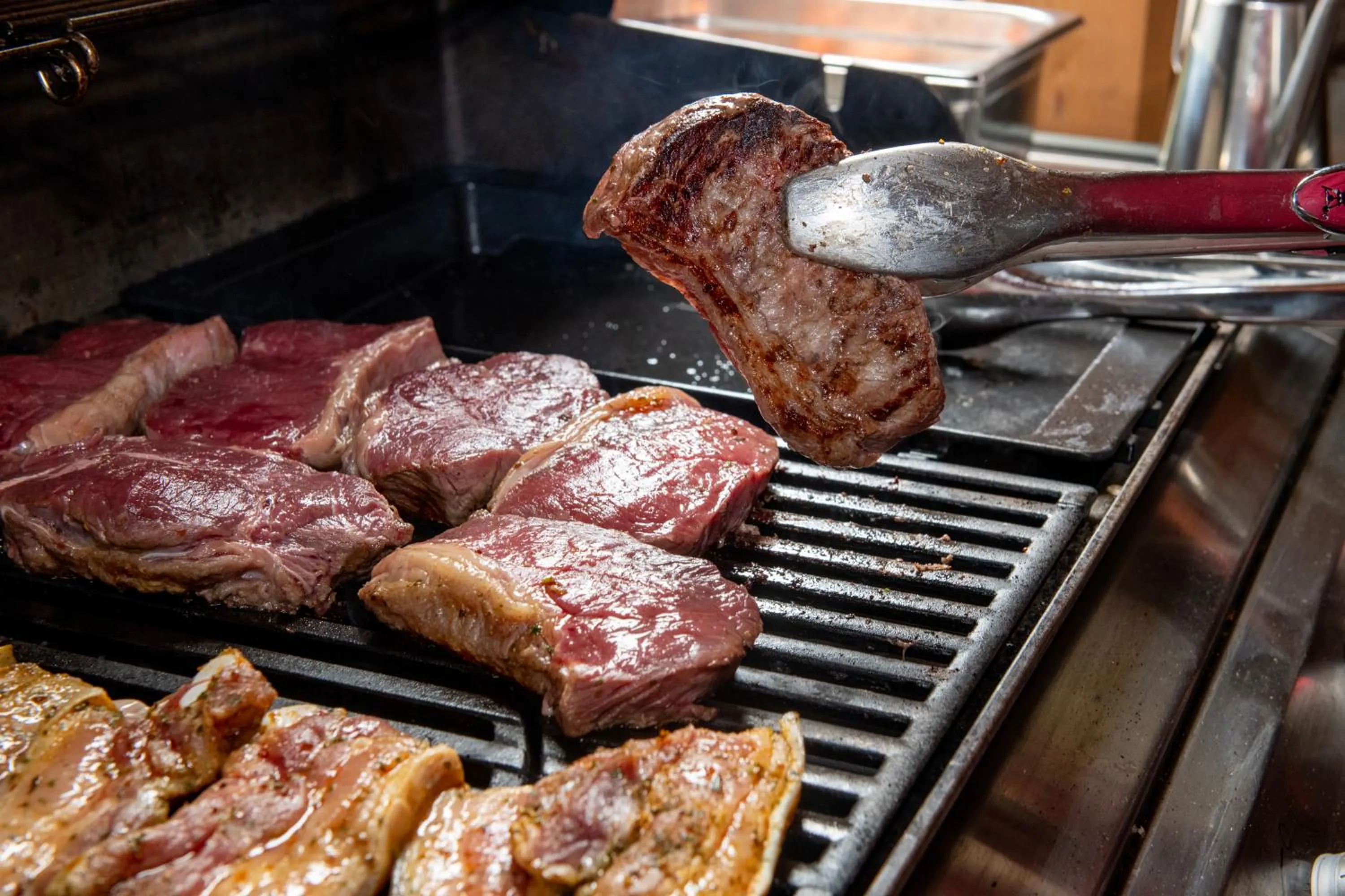 Food in ALPENHOTEL TYROL - B&B - ADULTS ONLY - Alpines Lifestylehotel