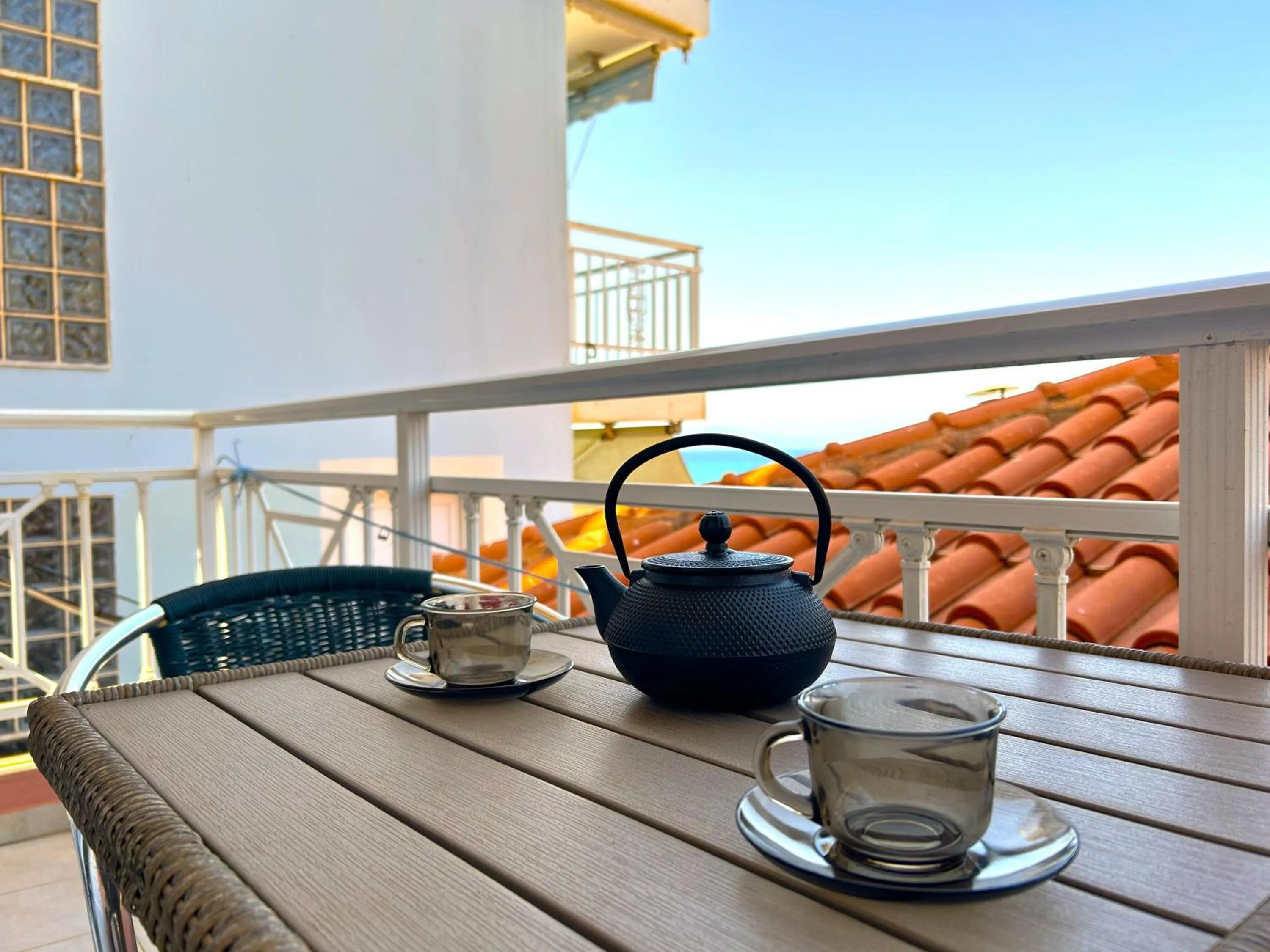 Patio in Brati II Beach Hotel