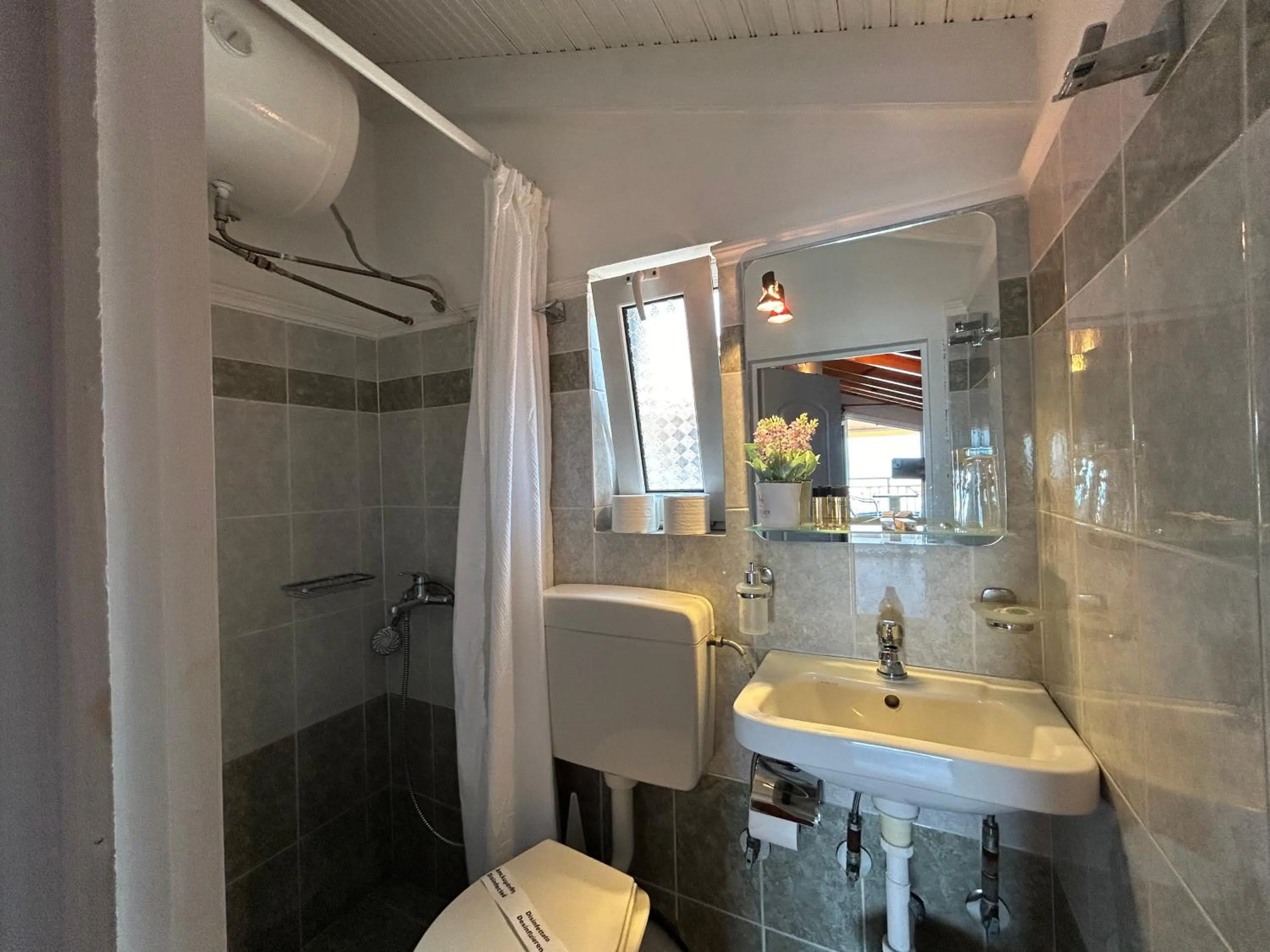 Shower in Brati II Beach Hotel