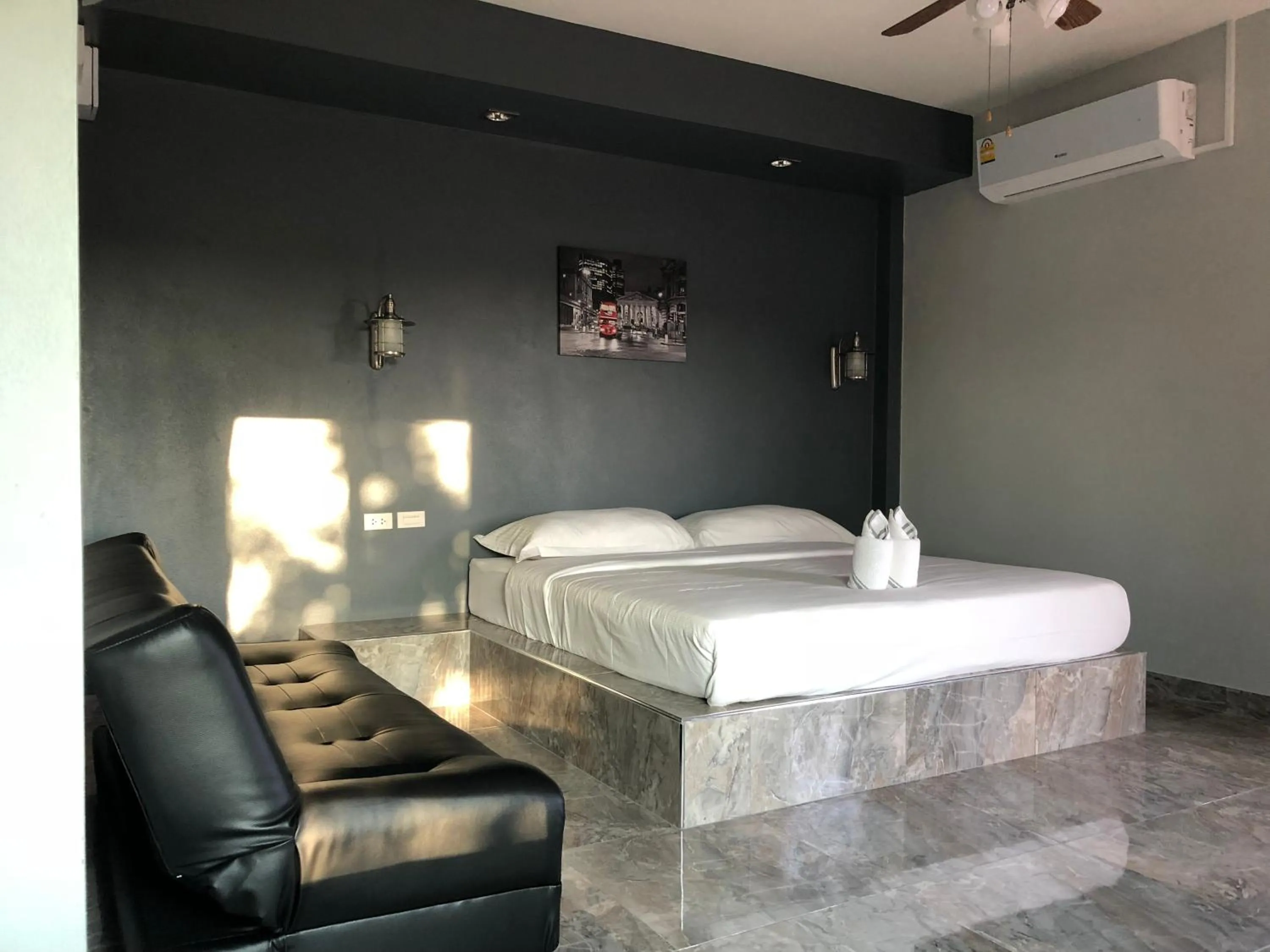 Photo of the whole room, Bed in Relax Resort