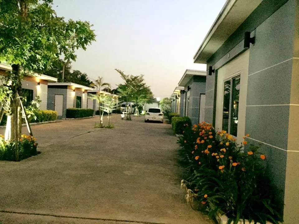Neighbourhood in Relax Resort