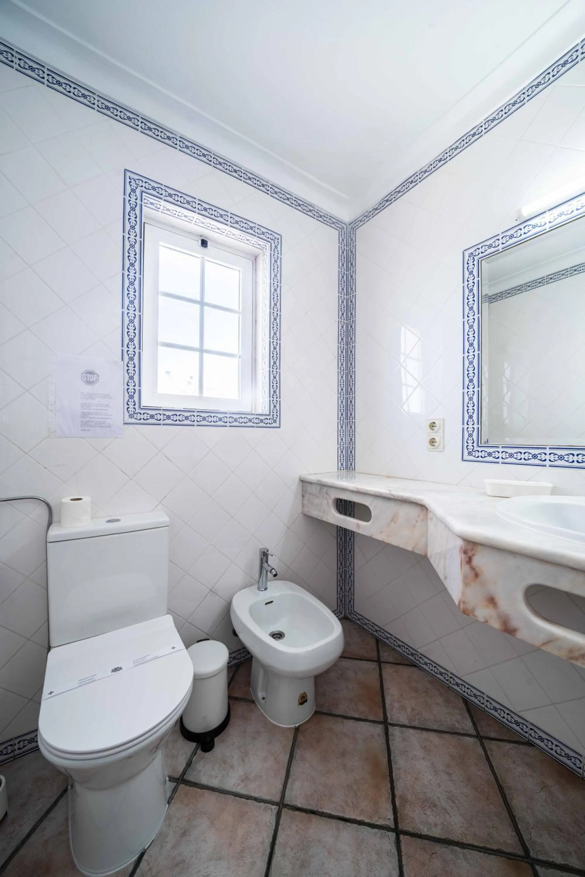 Bathroom in Apartamentos Solar do Sol