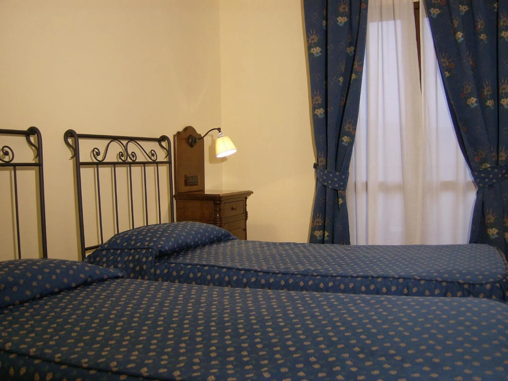 Photo of the whole room, Bed in La Locanda di Castromediano - Al Becco della Civetta