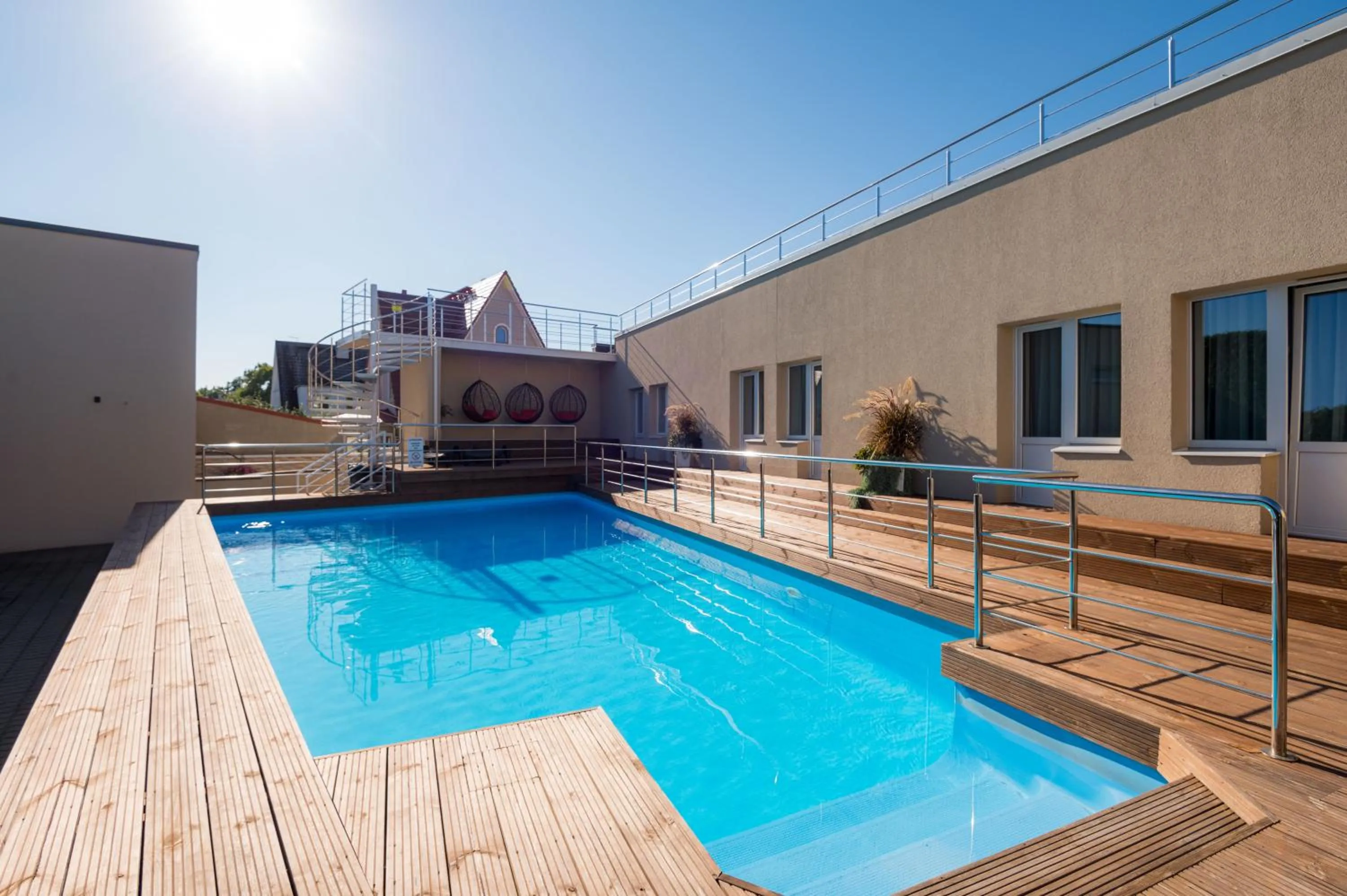 Hotel Vesiroos