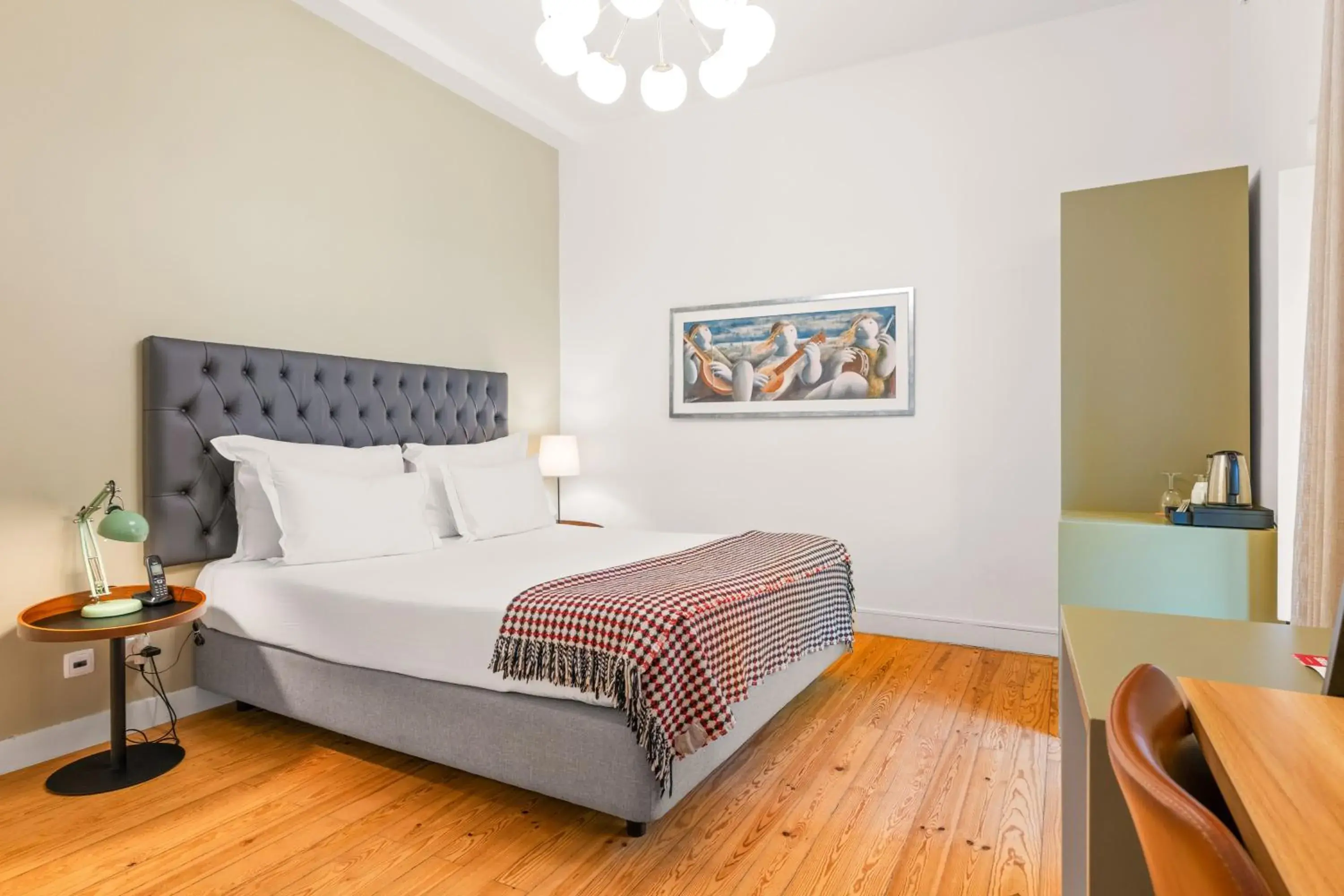 Bedroom, Bed in Casa do Bairro by Shiadu Bedroom, Bed in Casa do Bairro by Shiadu