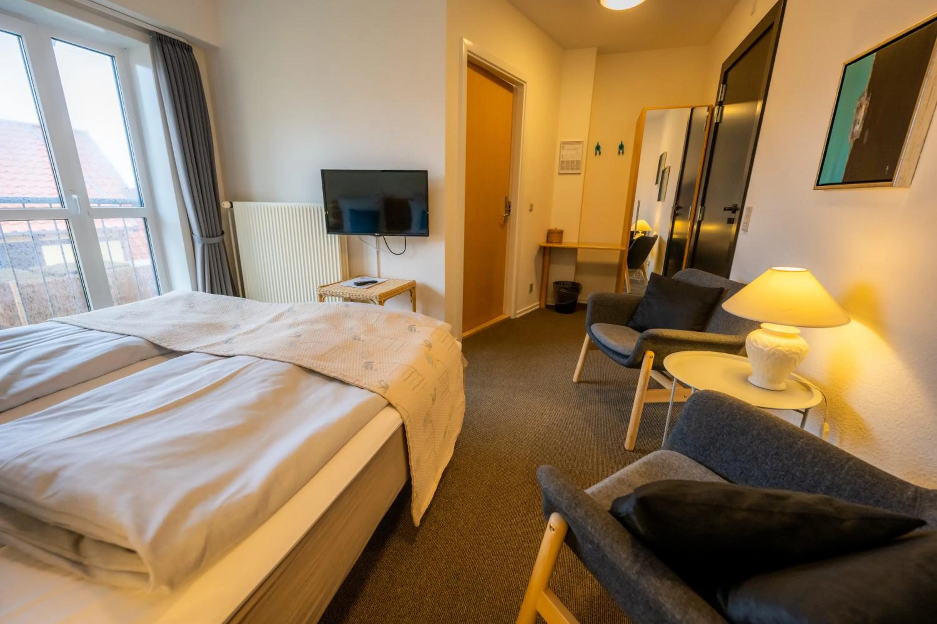 Bedroom, Bed in Nymindegab Kro