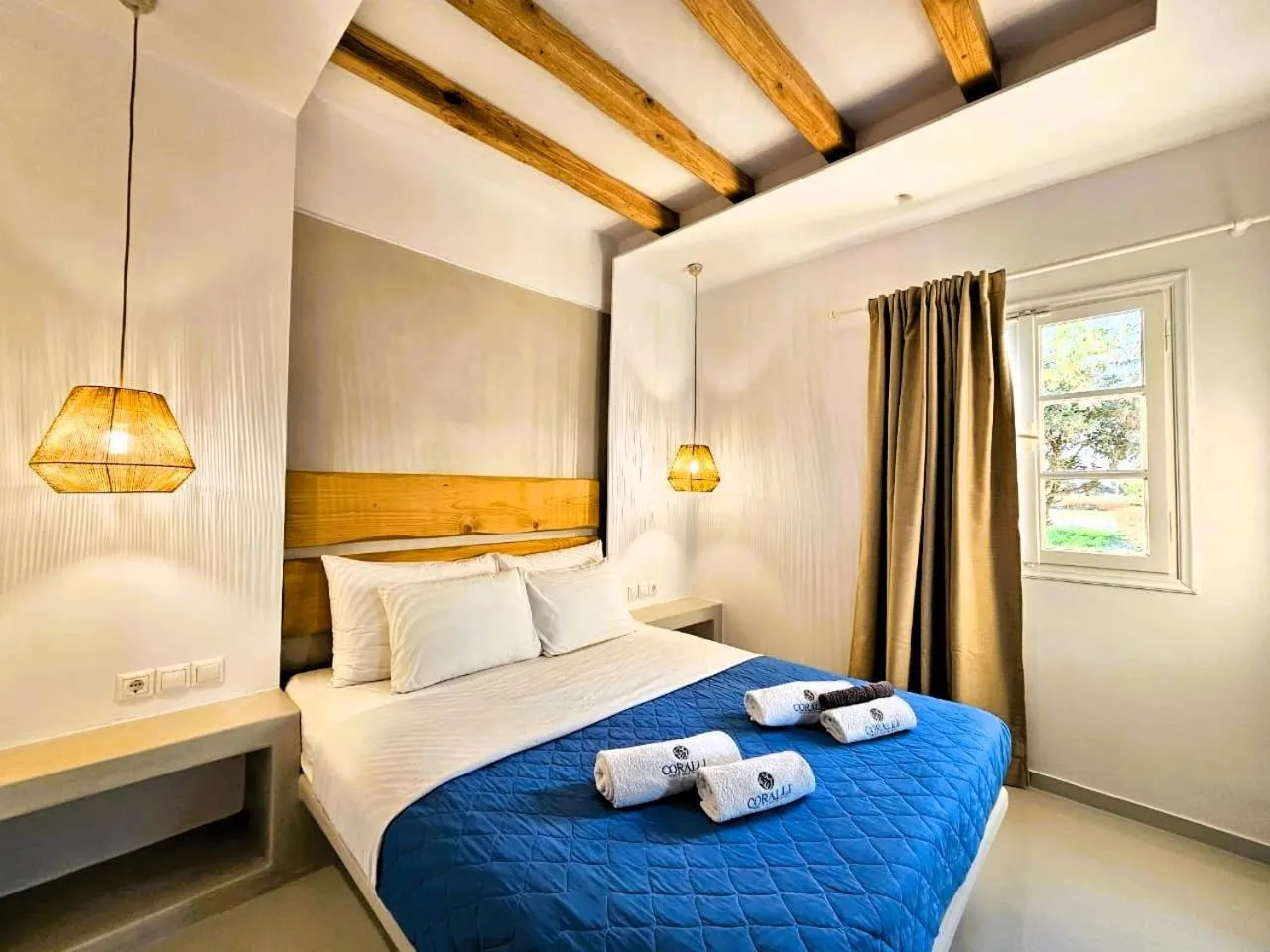 Bedroom, Bed in Coralli Beach Apartments