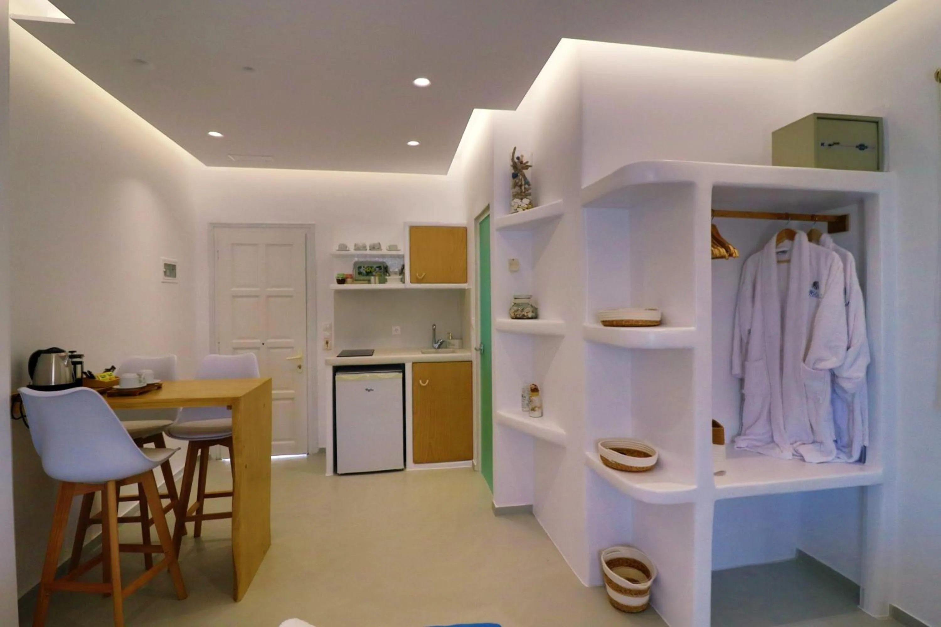 Living room in Coralli Beach Apartments