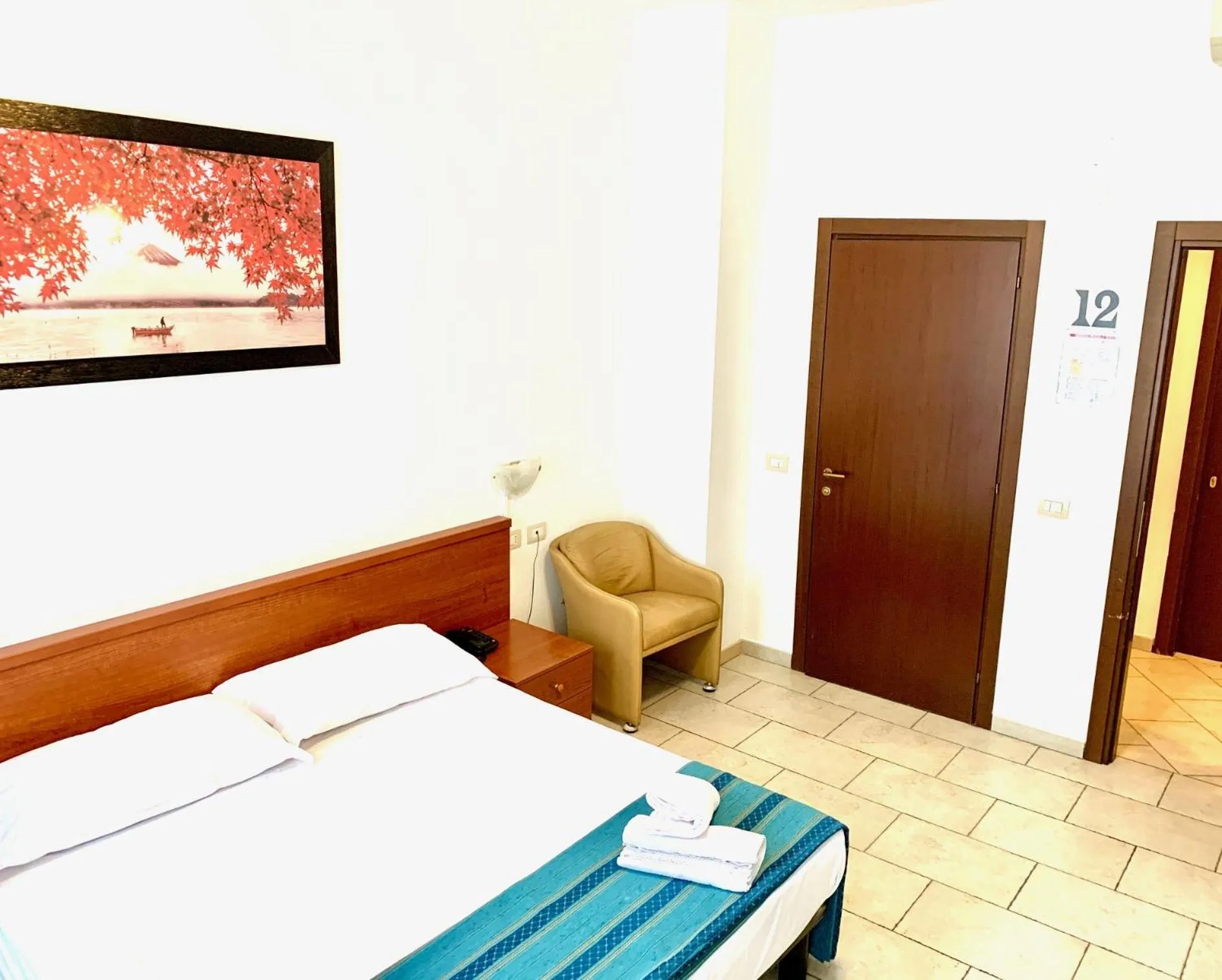 Bedroom, Bed in Hotel Alessander