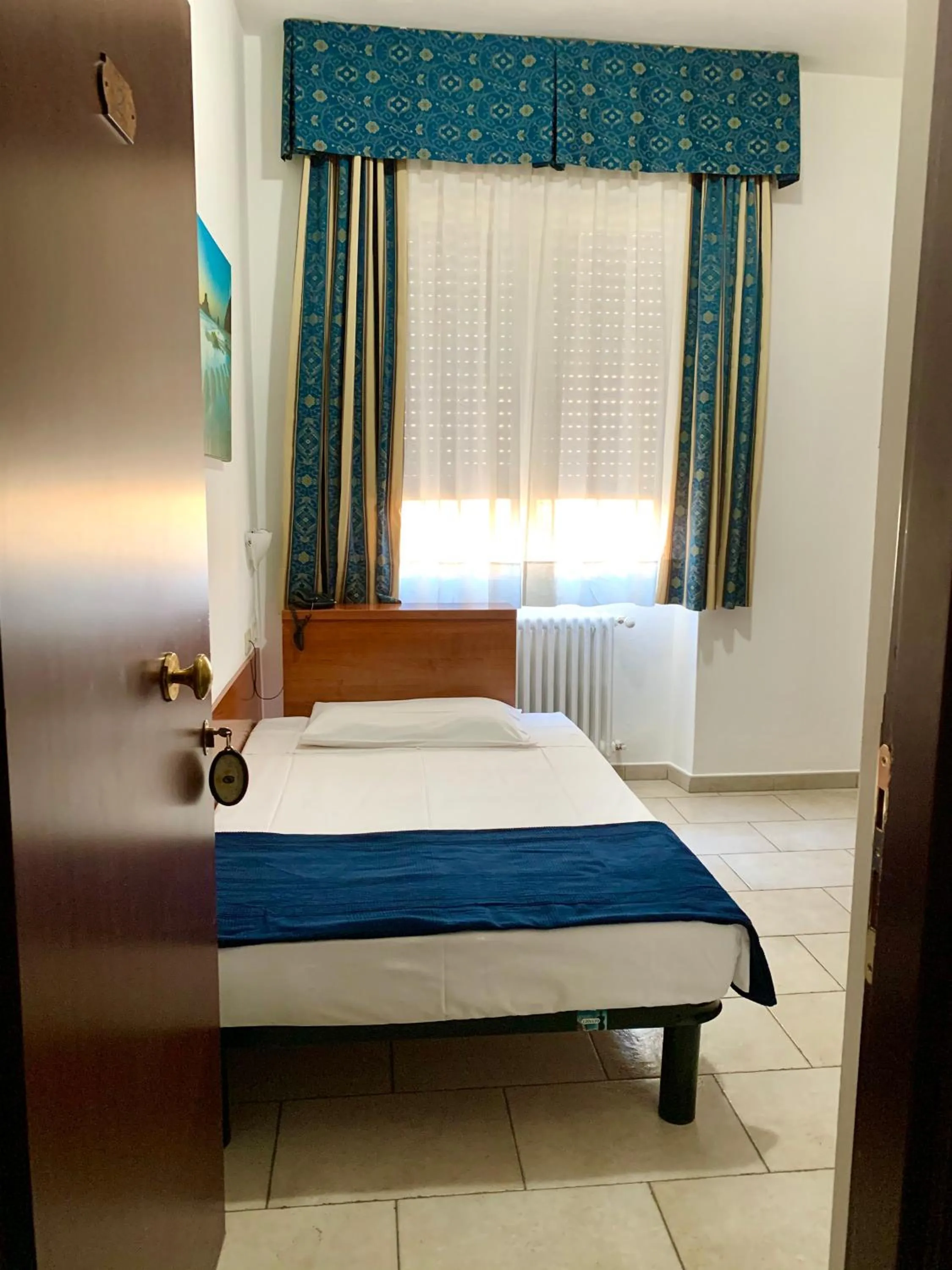 Bedroom, Bed in Hotel Alessander