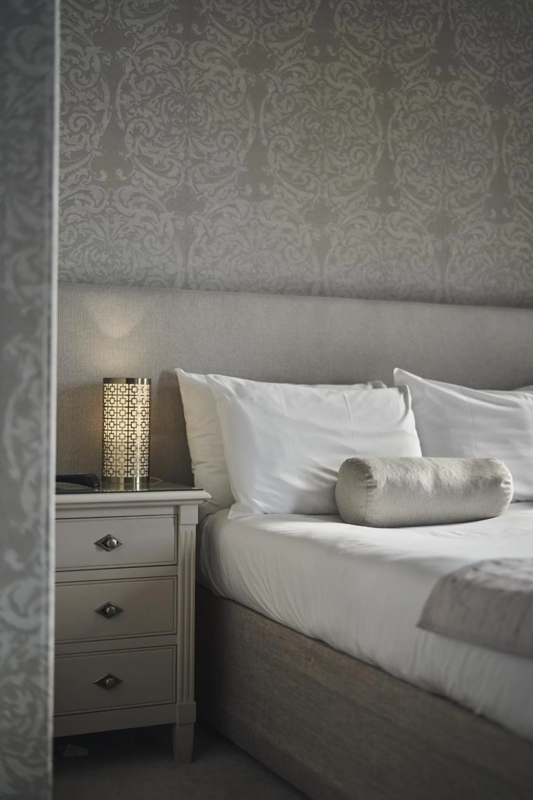 Bed in The Cults Hotel