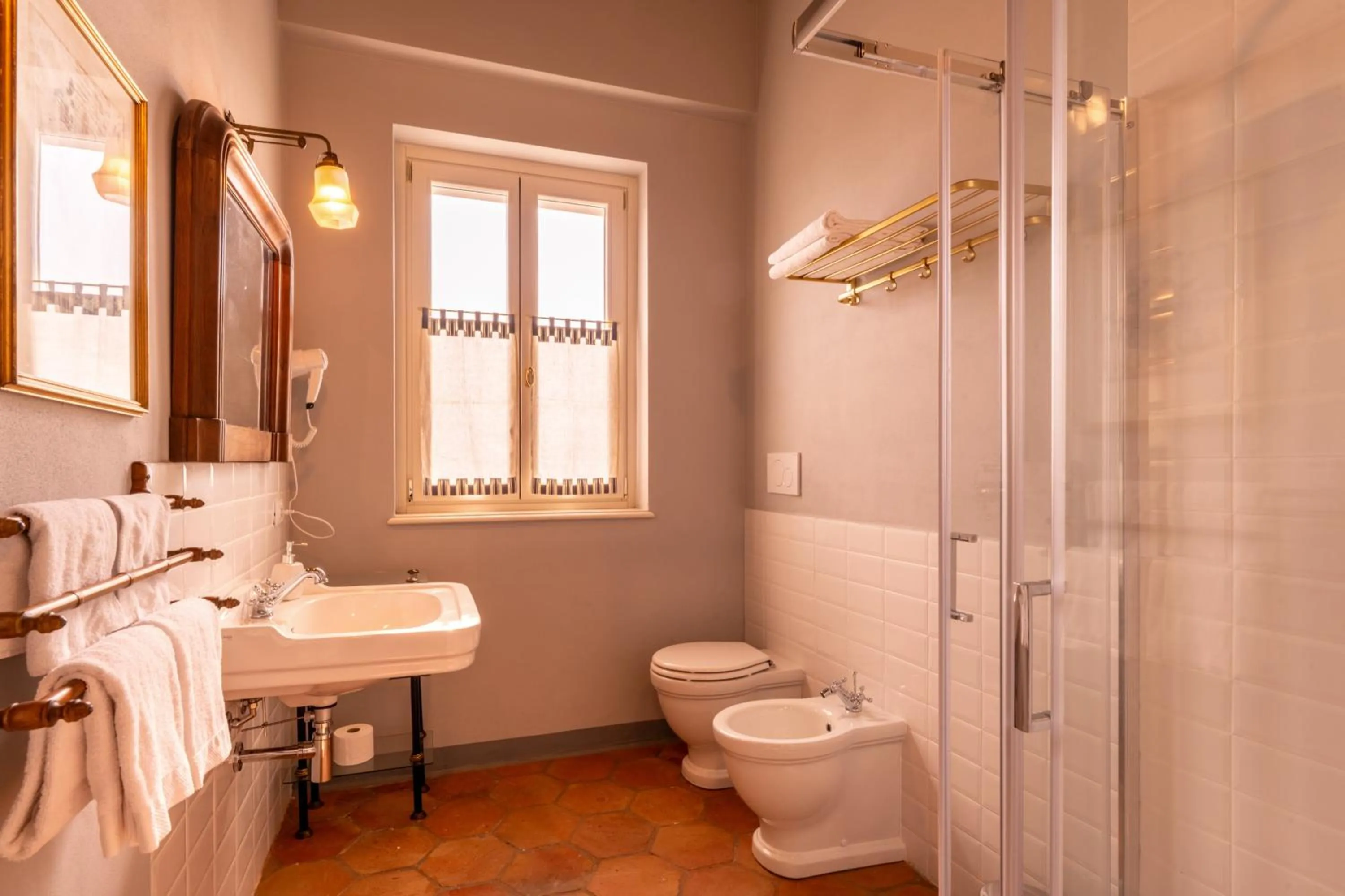 Shower in Villa Bricco dei Cogni