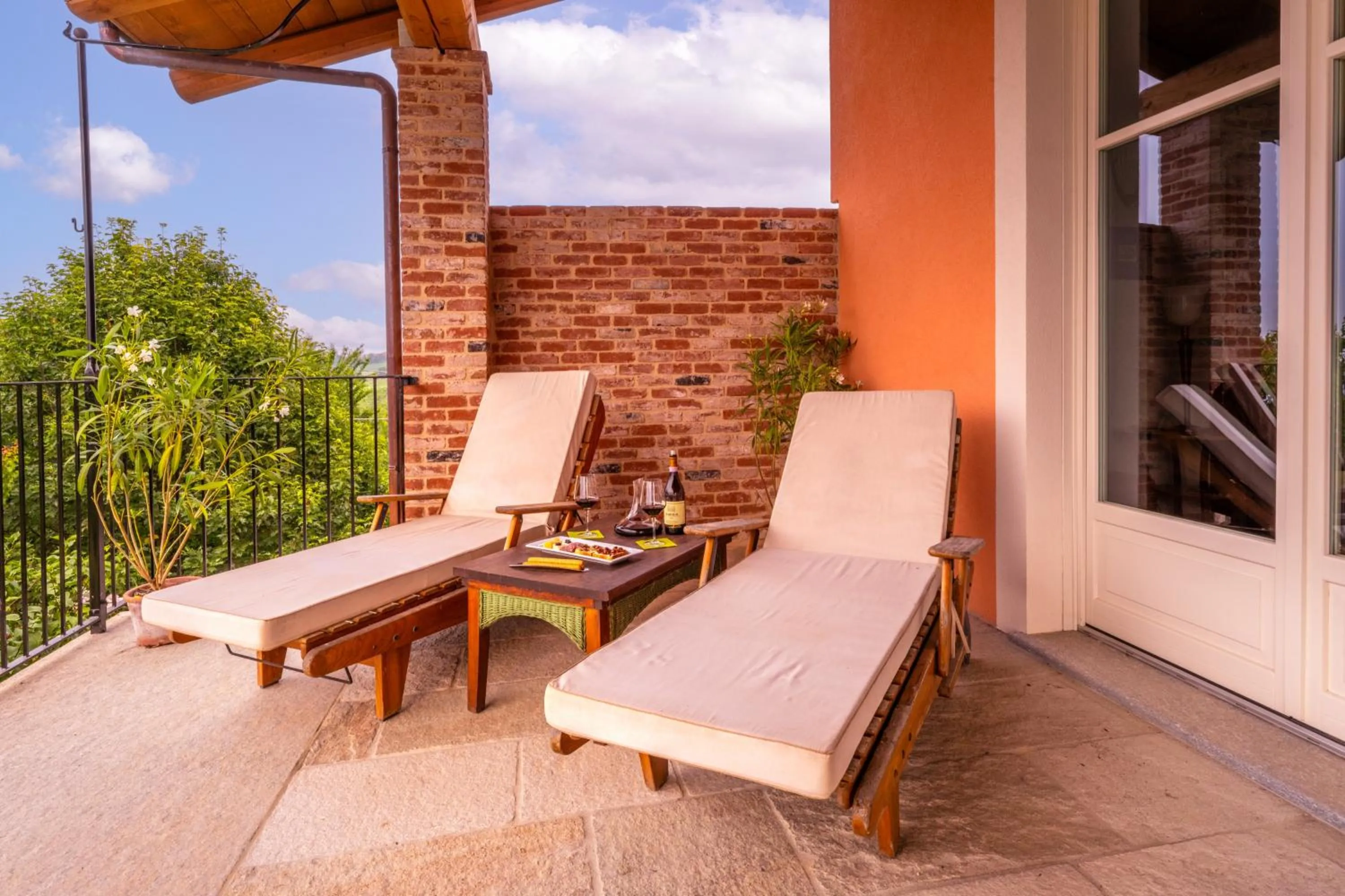 Day in Villa Bricco dei Cogni