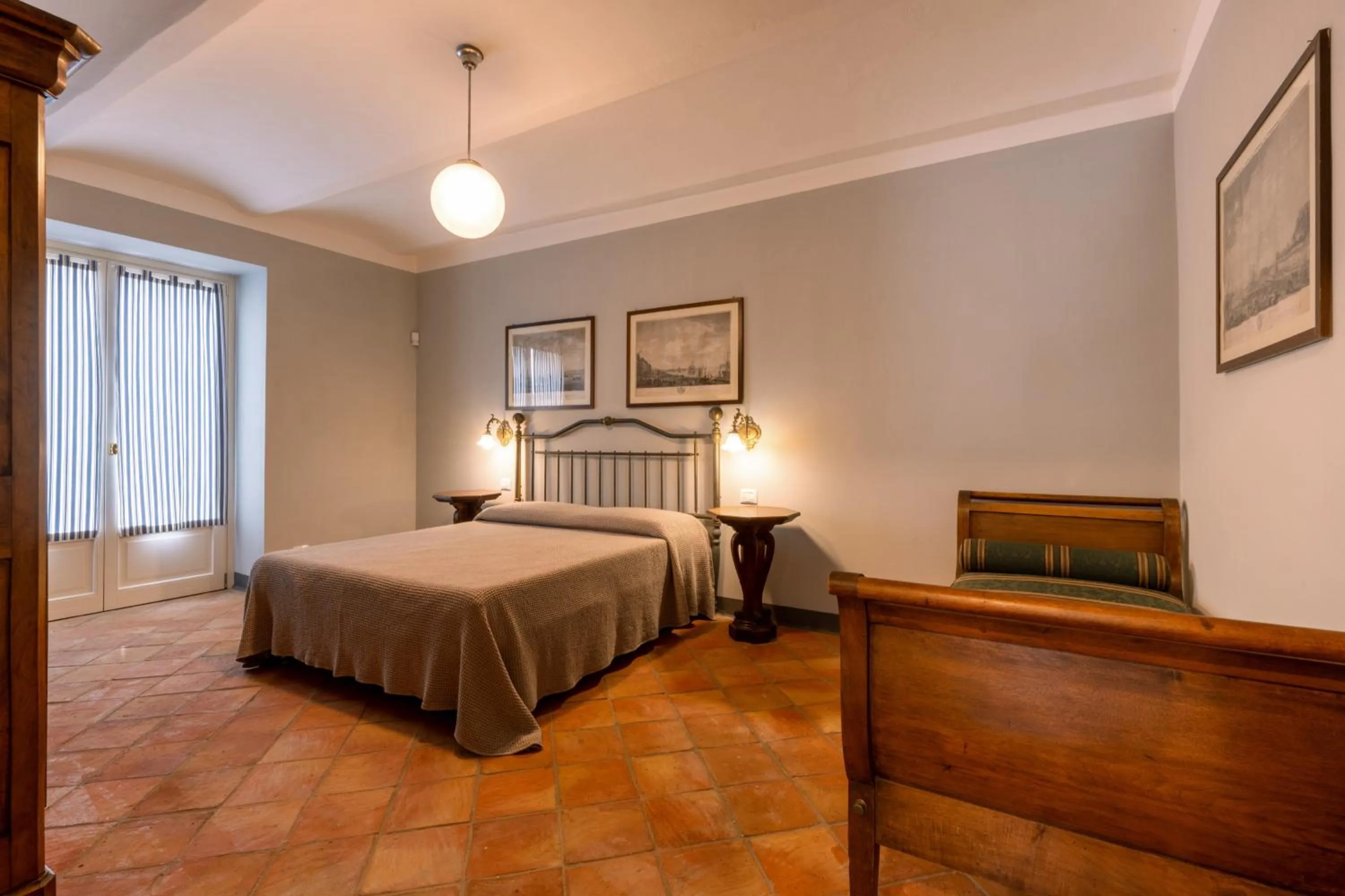 Bed in Villa Bricco dei Cogni