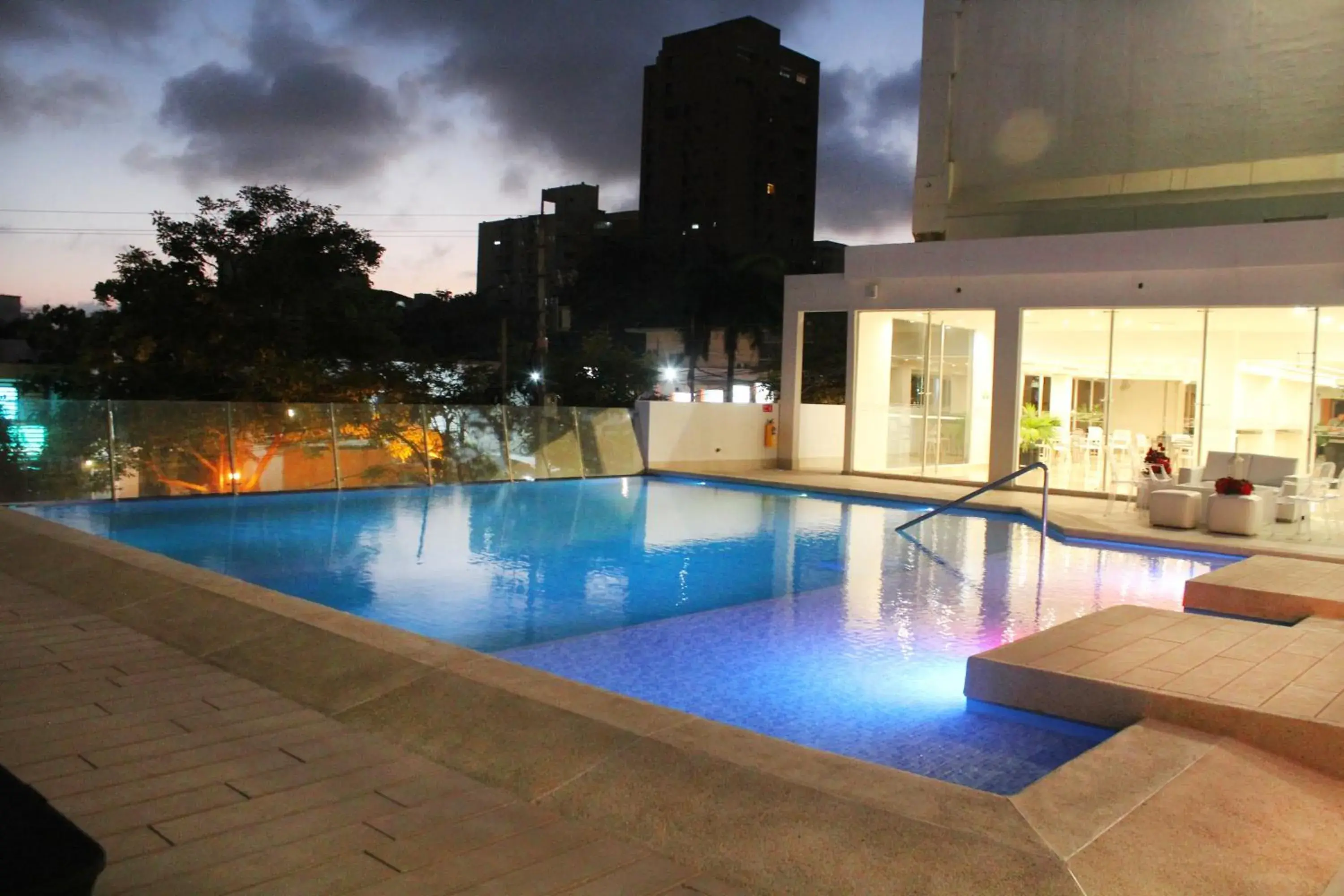 Swimming pool in Hotel Barranquilla Plaza Swimming pool in Hotel Barranquilla Plaza