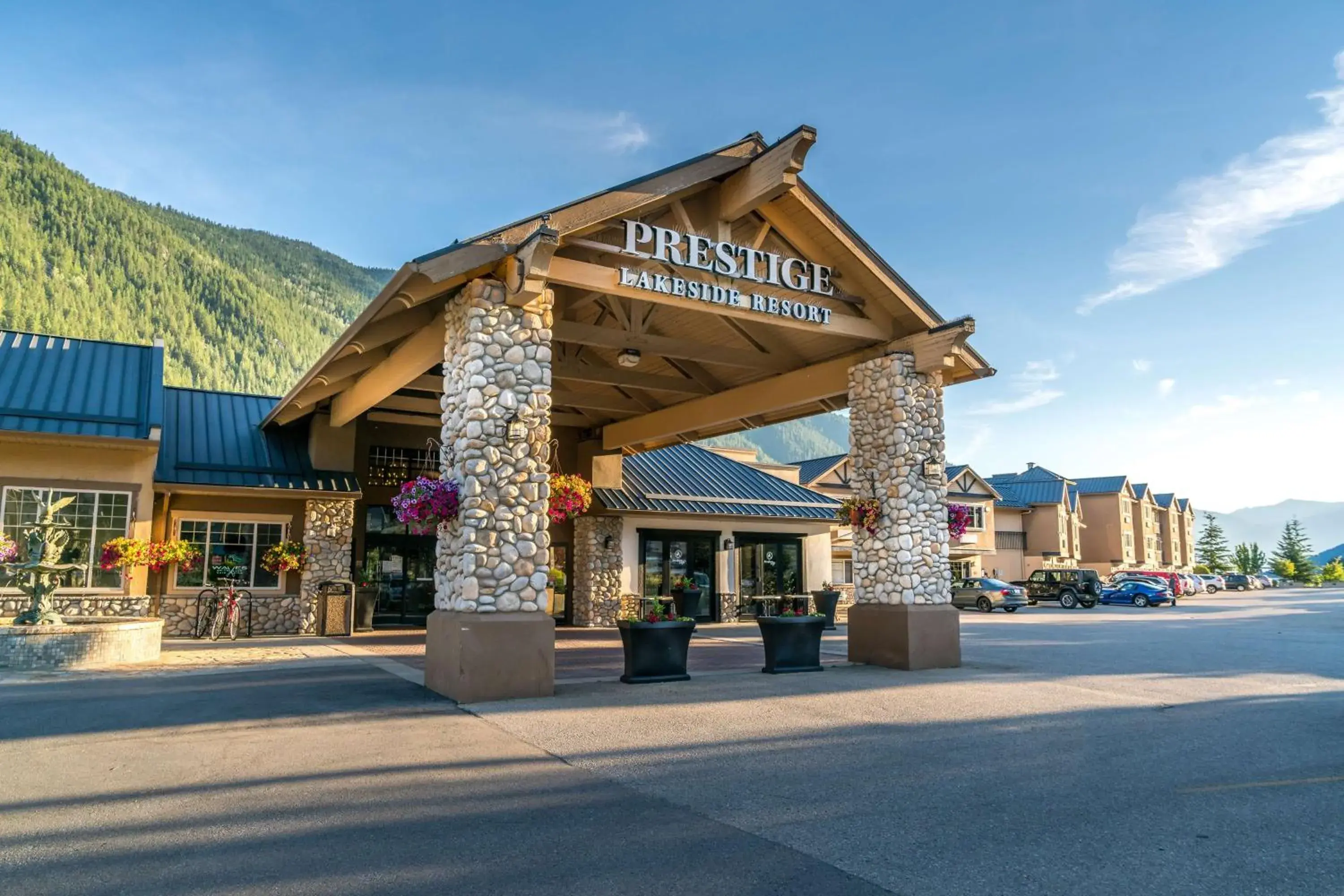 Property building in Prestige Lakeside Resort, WorldHotels Elite Property building in Prestige Lakeside Resort, WorldHotels Elite