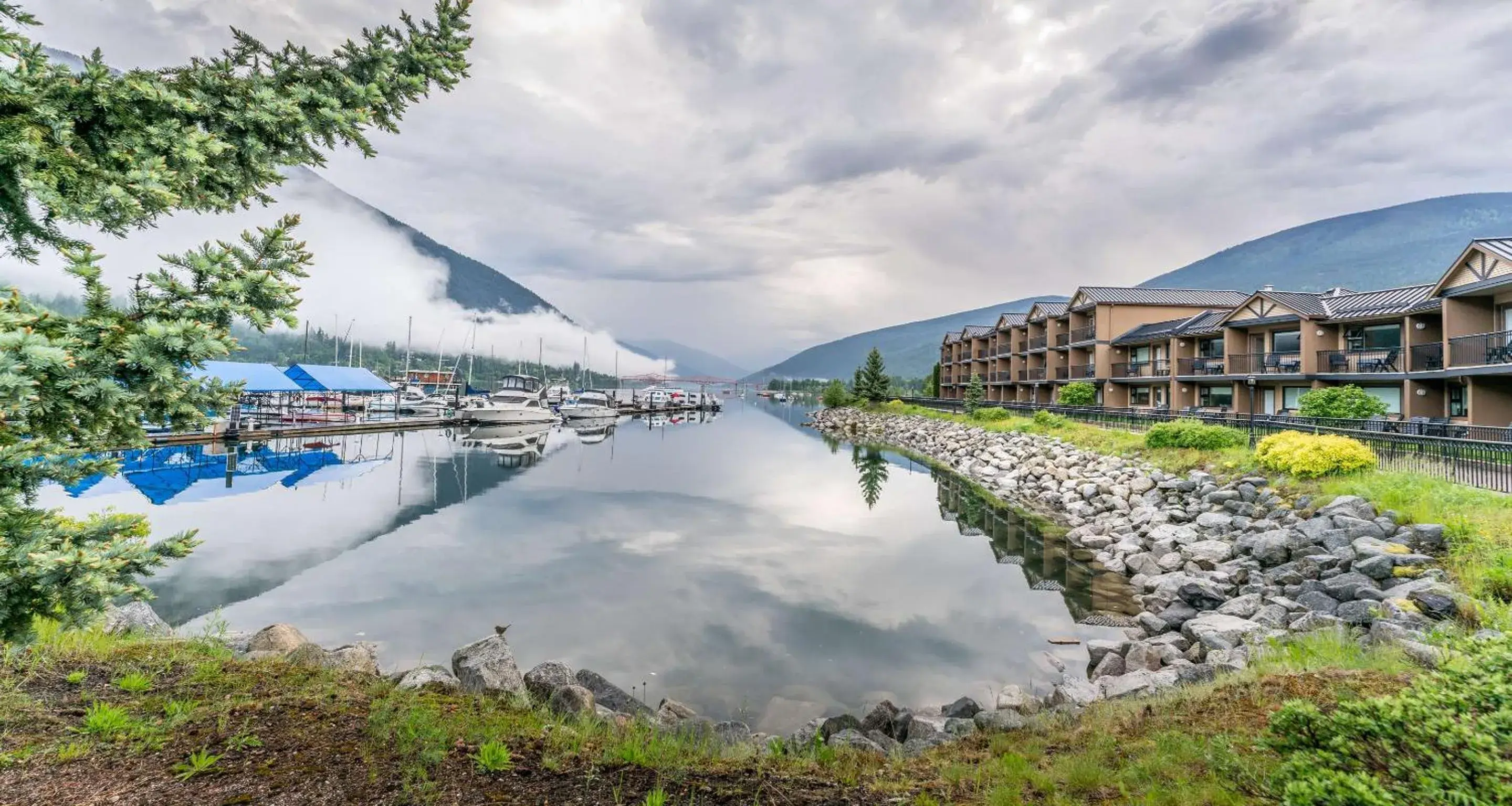 Property building in Prestige Lakeside Resort, WorldHotels Elite Property building in Prestige Lakeside Resort, WorldHotels Elite