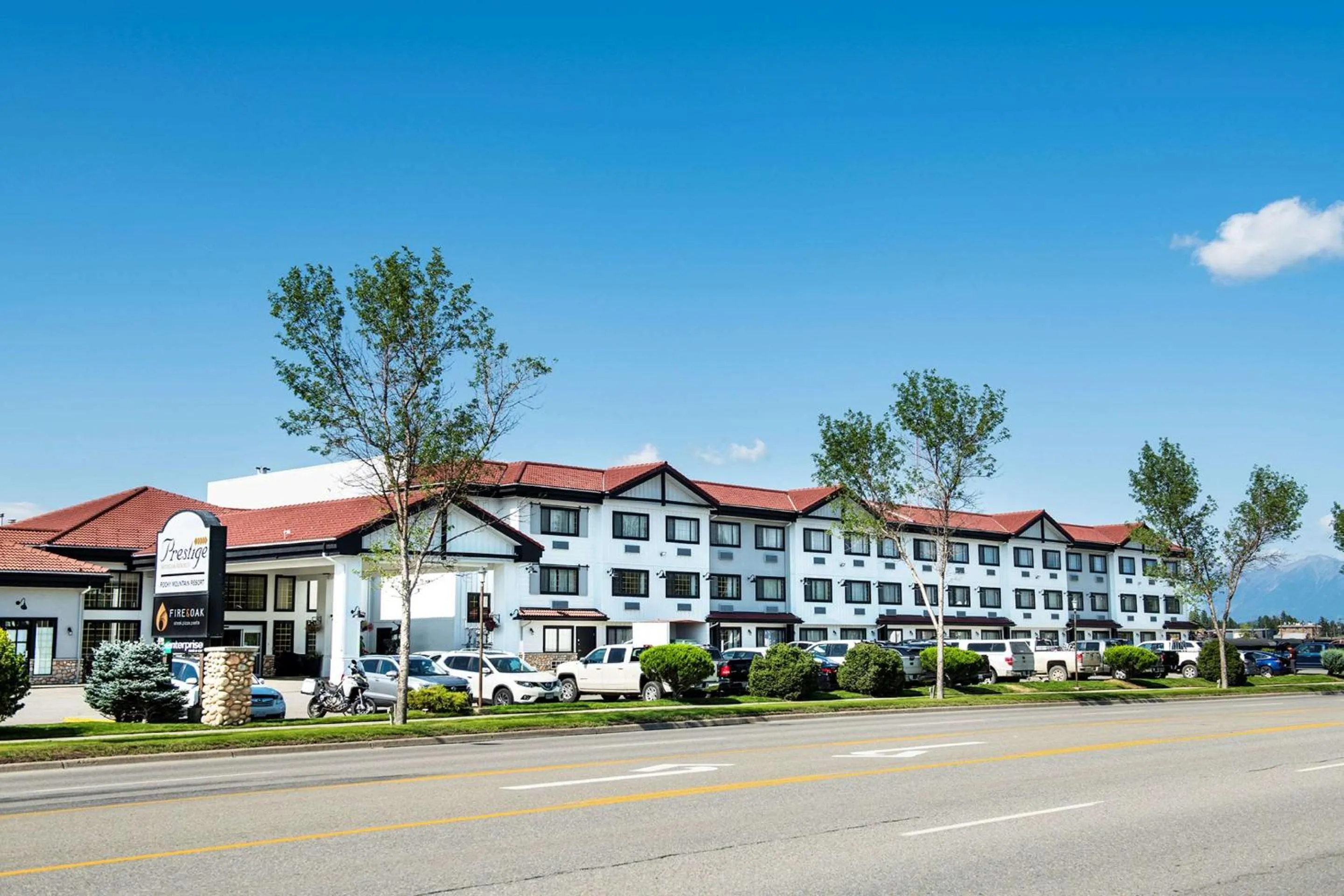 Property building in Prestige Rocky Mountain Resort Cranbrook, WorldHotels Crafted
