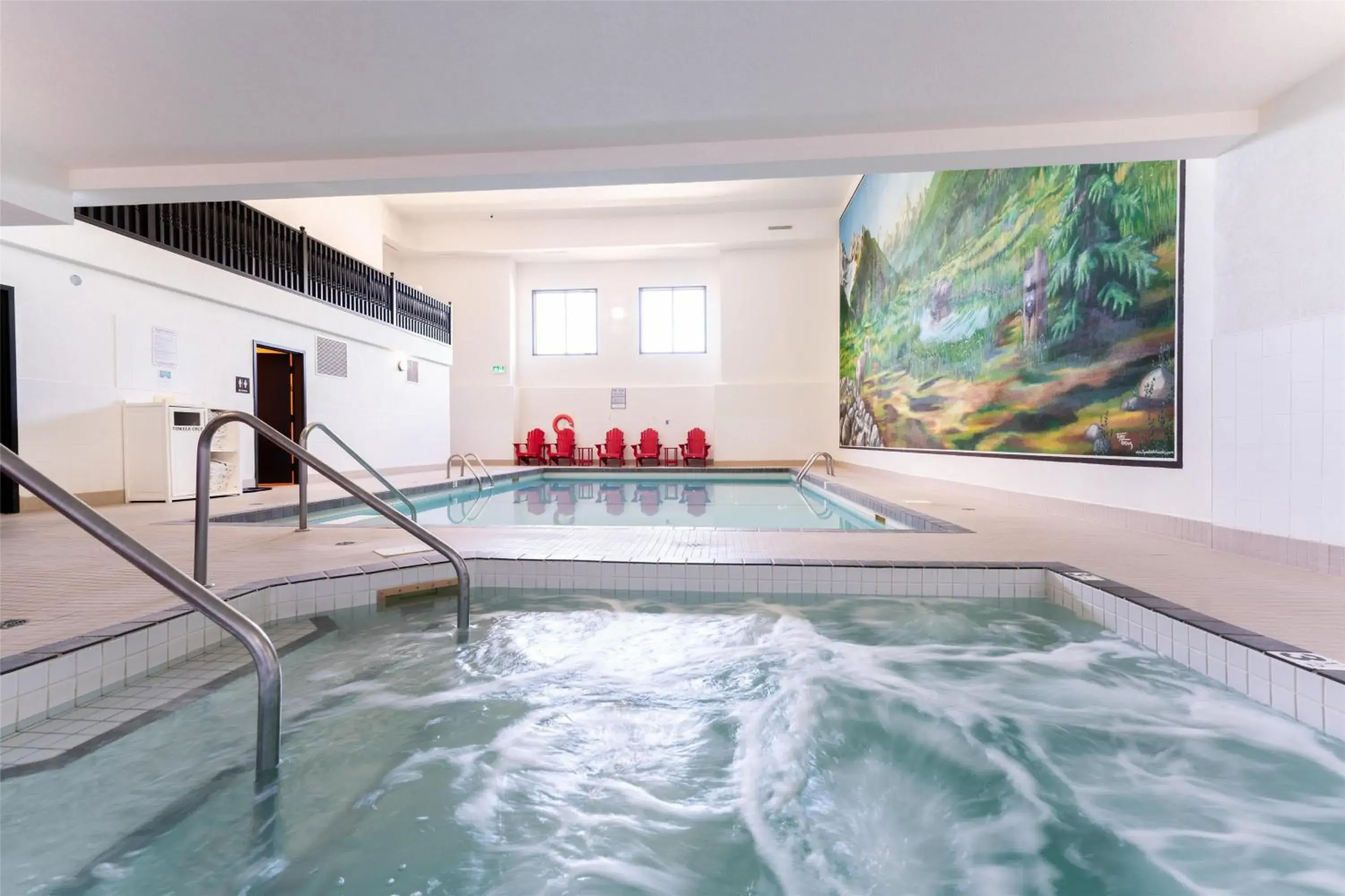 Pool view in Prestige Radium Hot Springs Resort, WorldHotels Crafted Pool view in Prestige Radium Hot Springs Resort, WorldHotels Crafted