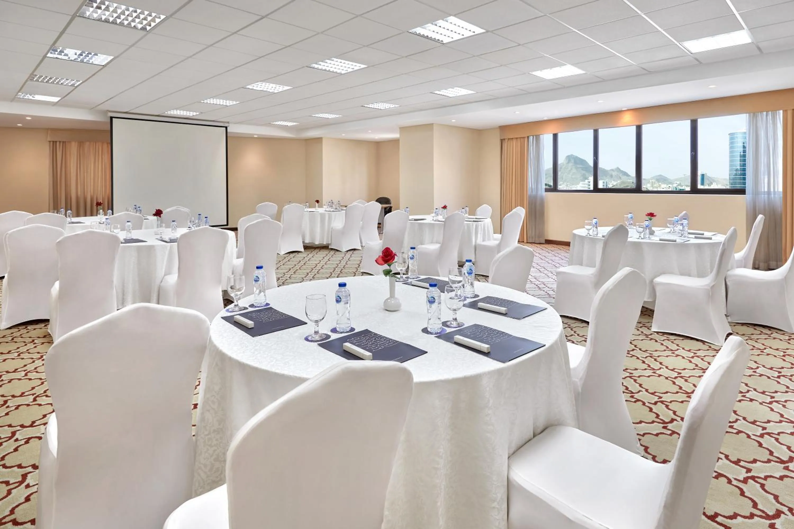 Banquet/Function facilities in Makarem Al Bait Al Azizia Hotel