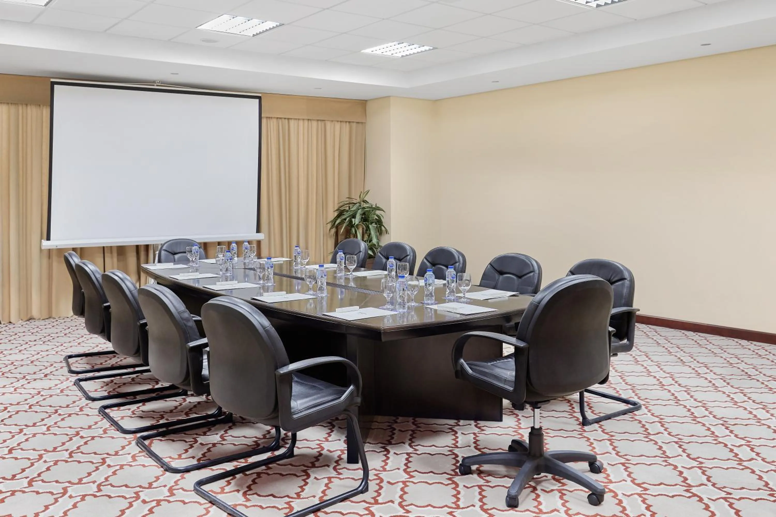 Meeting/conference room in Makarem Al Bait Al Azizia Hotel