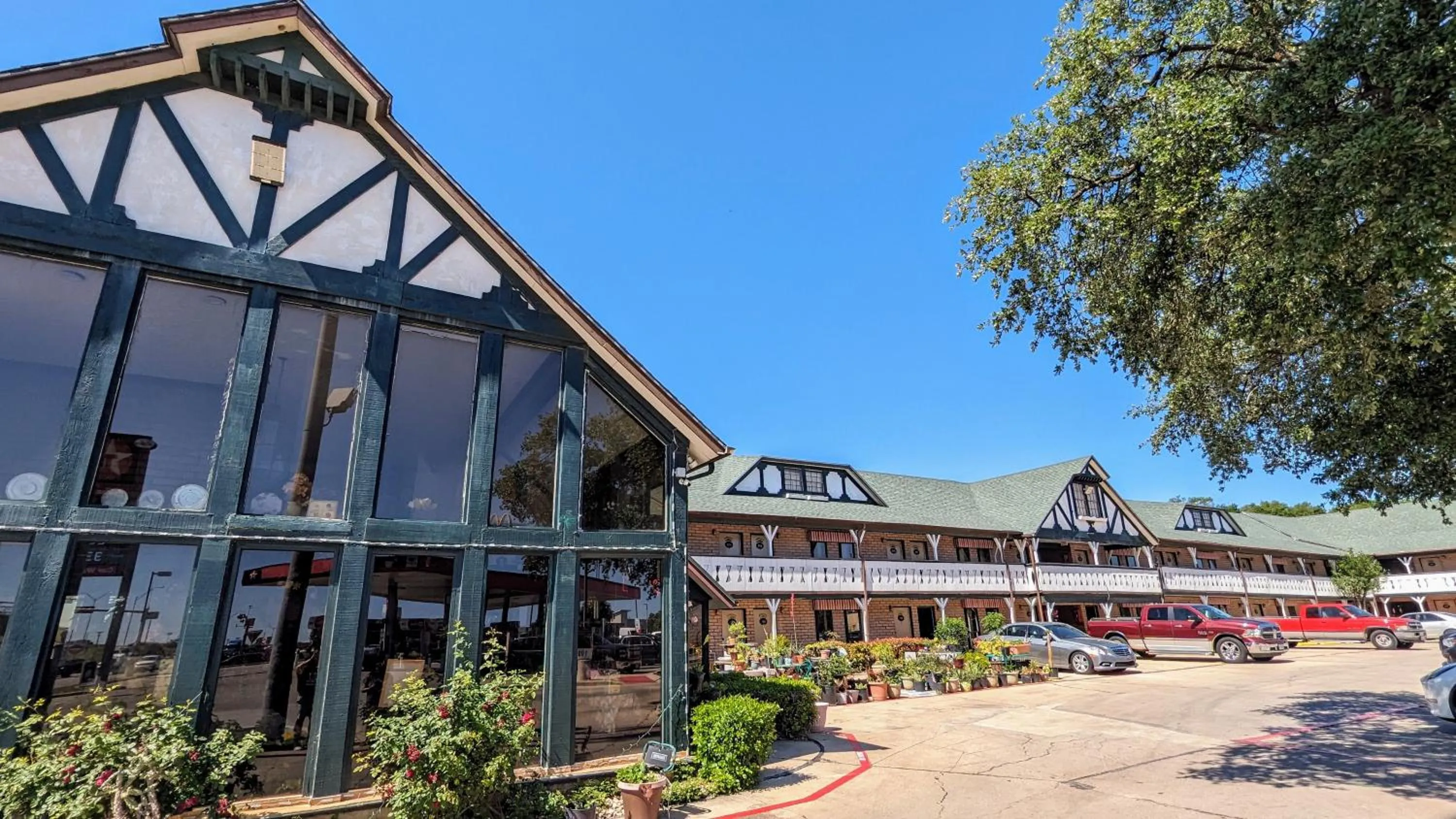 Edelweiss Inn New Braunfels