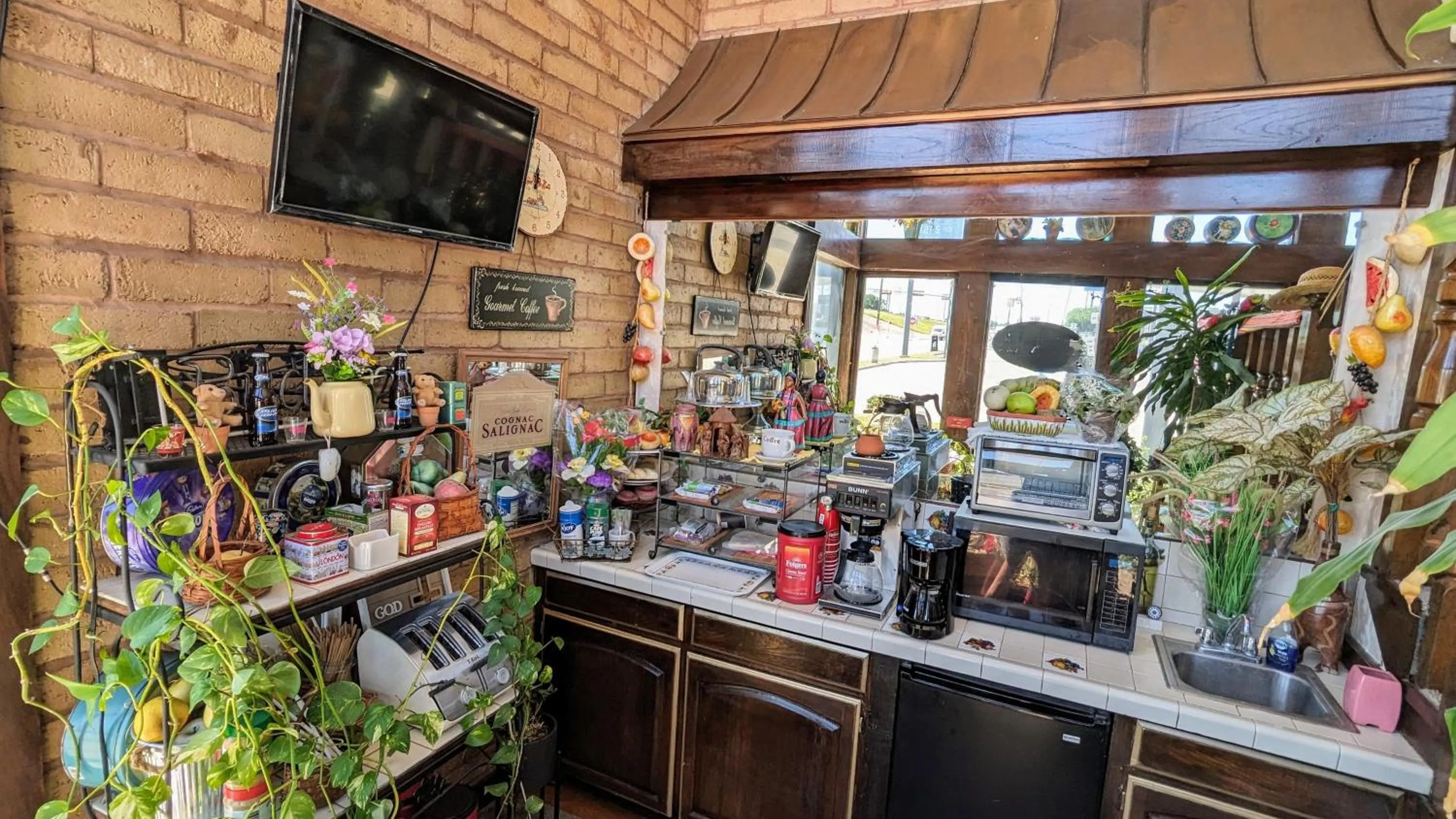 Edelweiss Inn New Braunfels