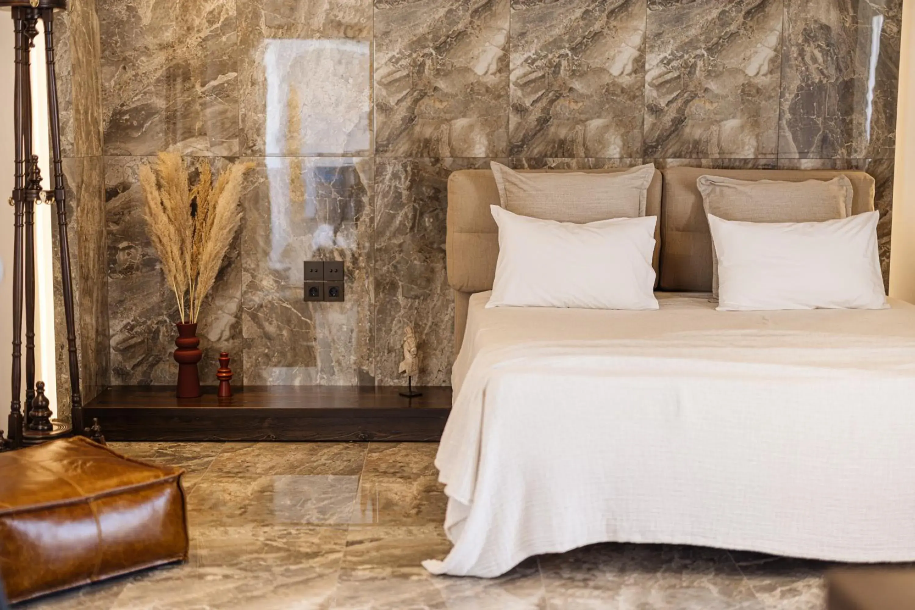 Shower, Bed in Aegean Palace Shower, Bed in Aegean Palace