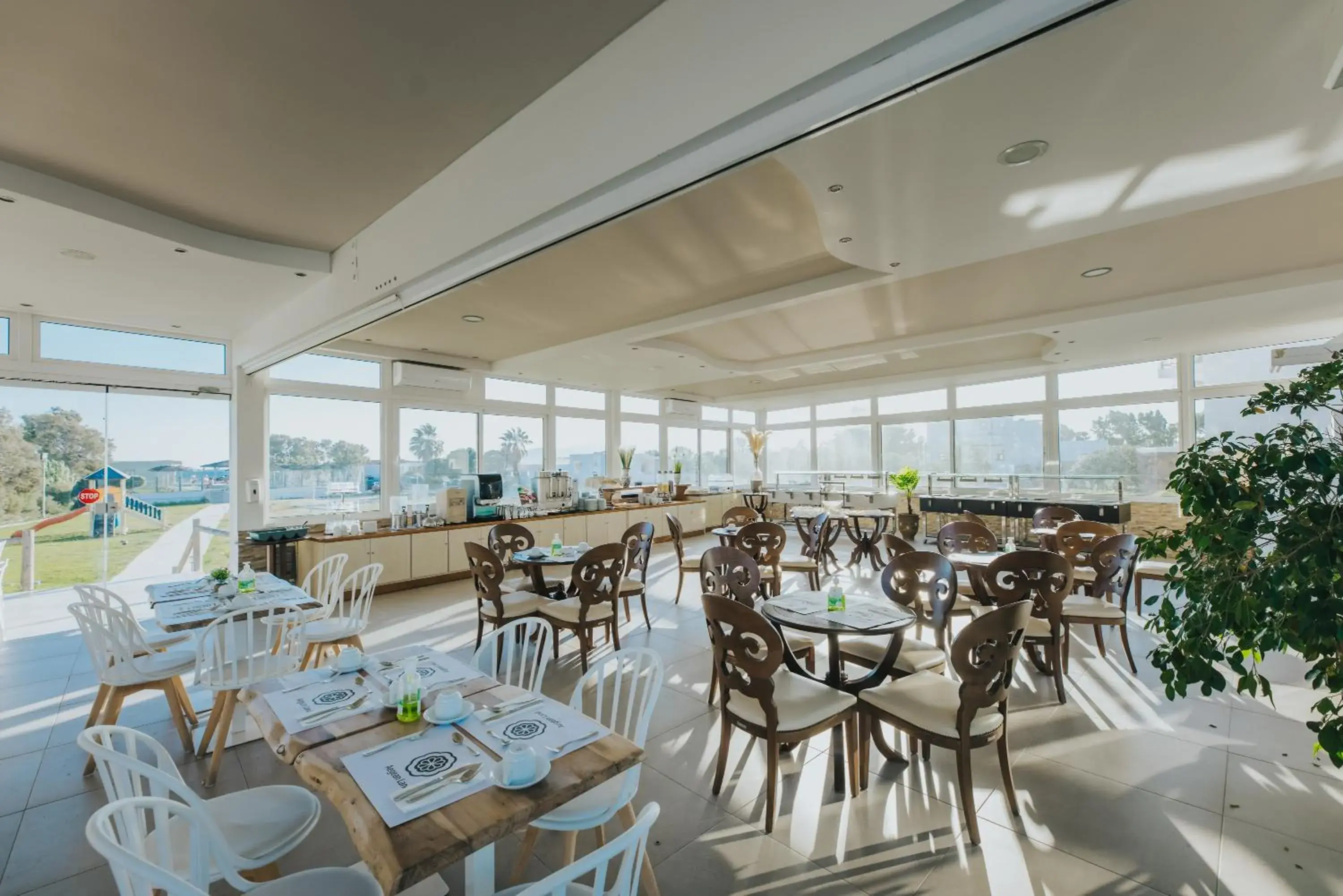 Property building in Aegean Palace Property building in Aegean Palace