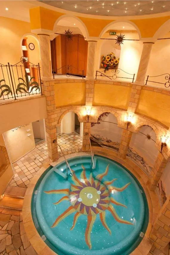 Hot Tub in Hotel Sonnhof