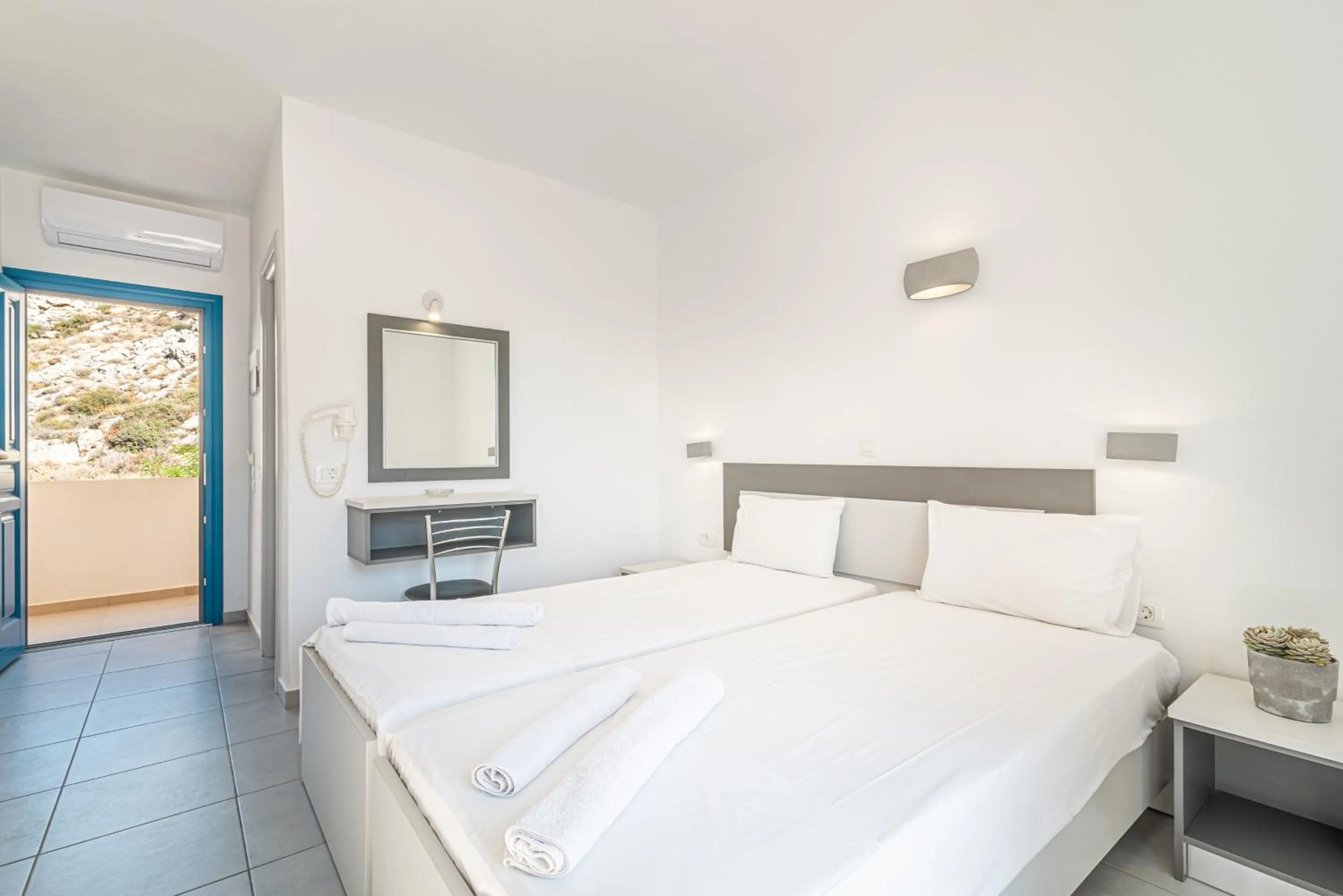 Bed in Marianna Hotel