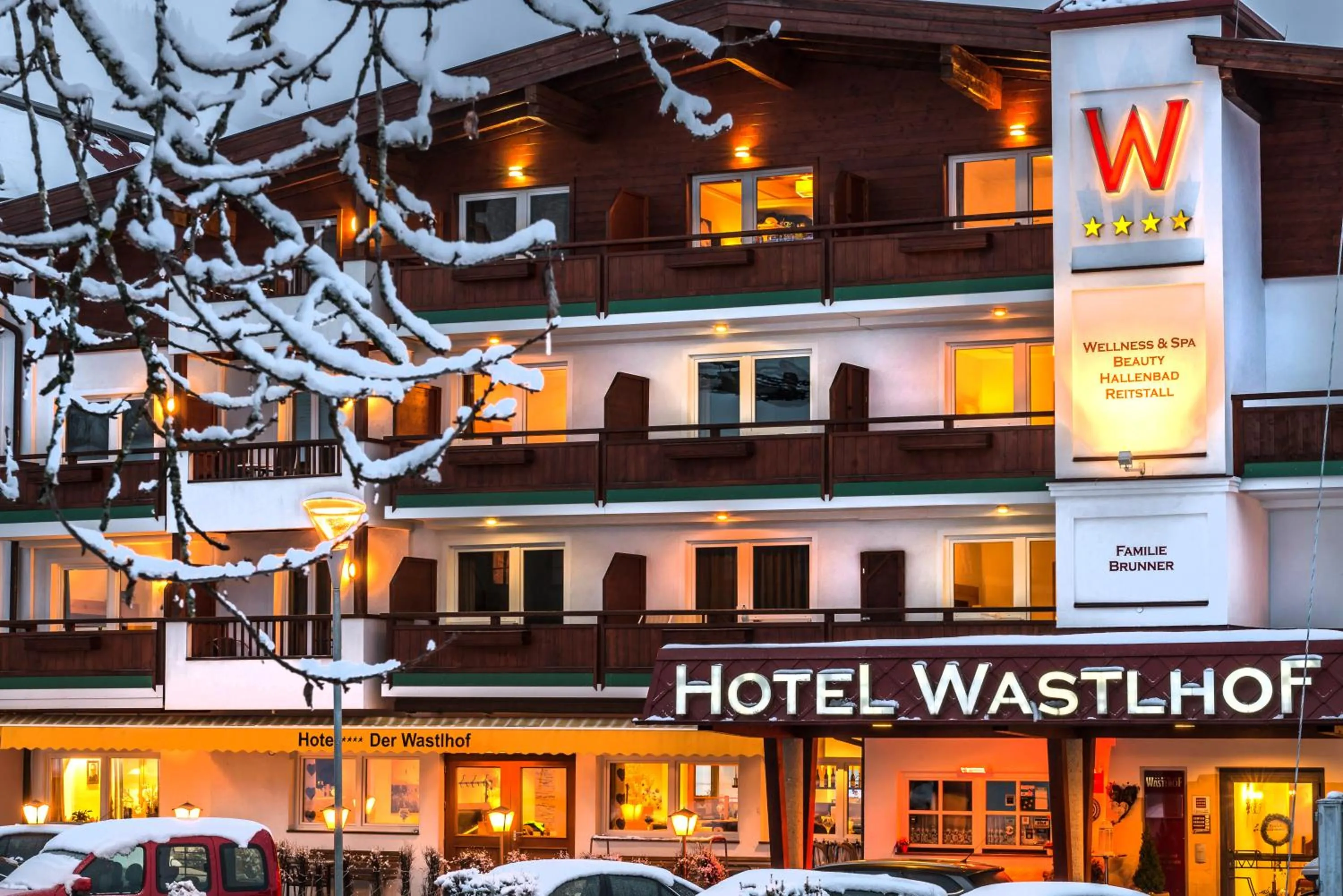 Property building in Hotel Der Wastlhof - direkt an der Skipiste Wellness & Spa