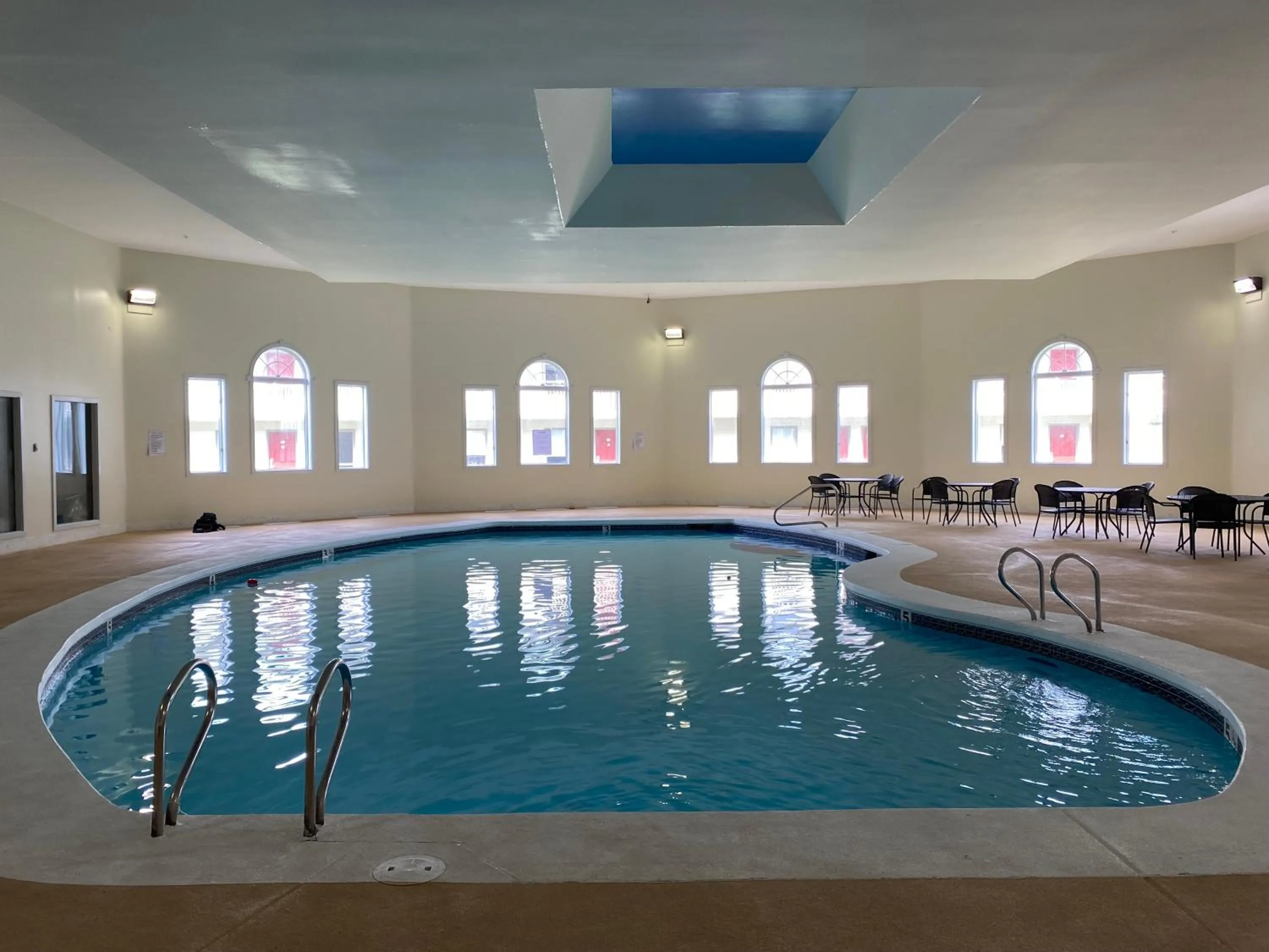 Swimming pool in Whalers Inn and Suites