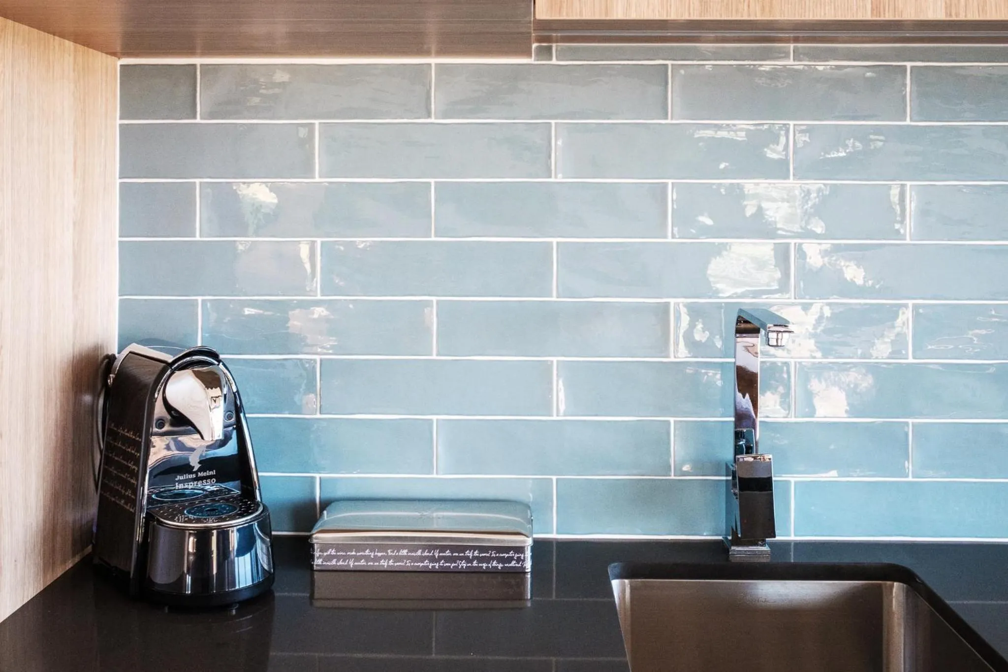 Coffee/tea facilities in Kimberleyland Waterfront Holiday Park