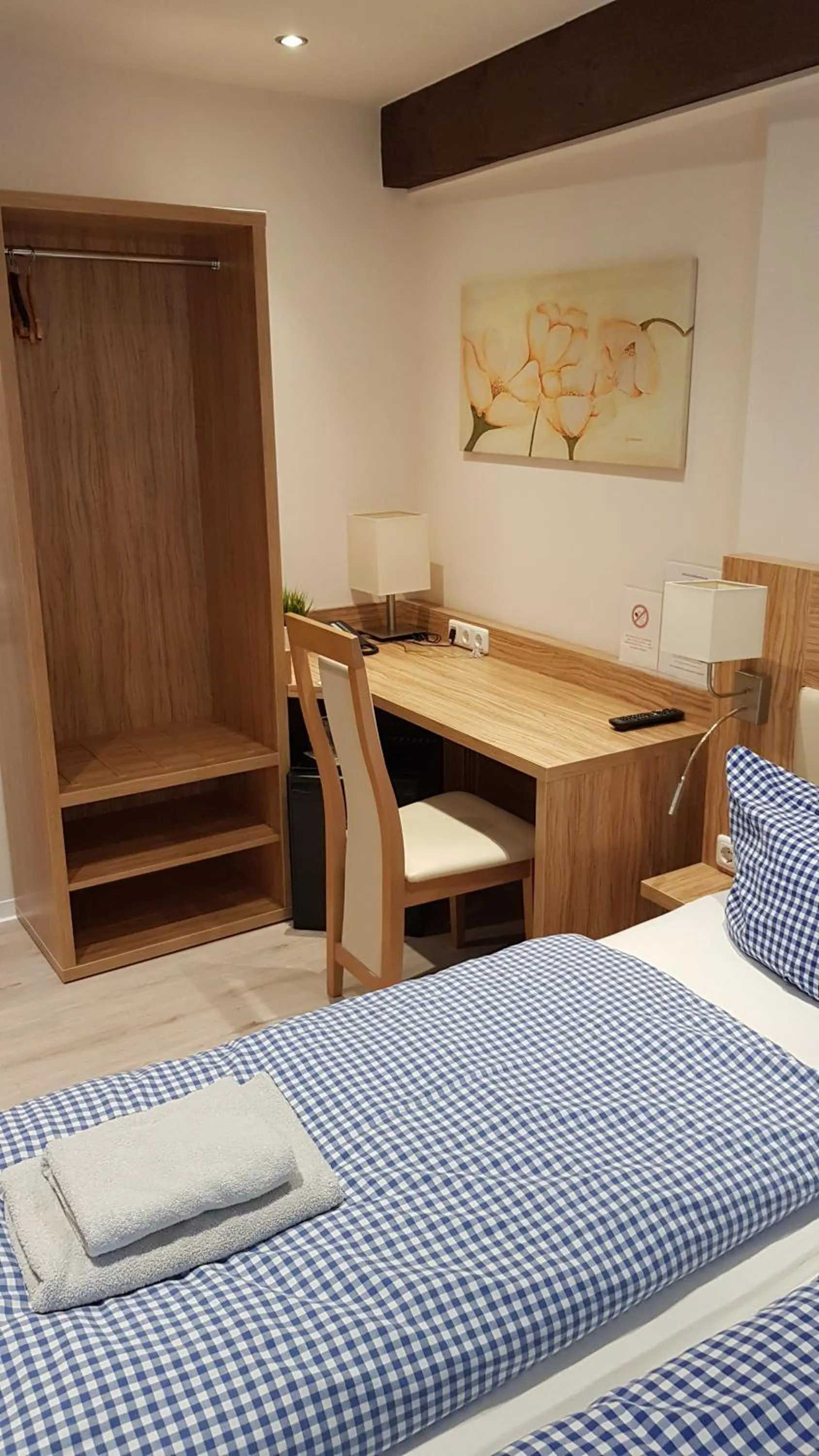 Photo of the whole room, Bed in Landhotel Klempau