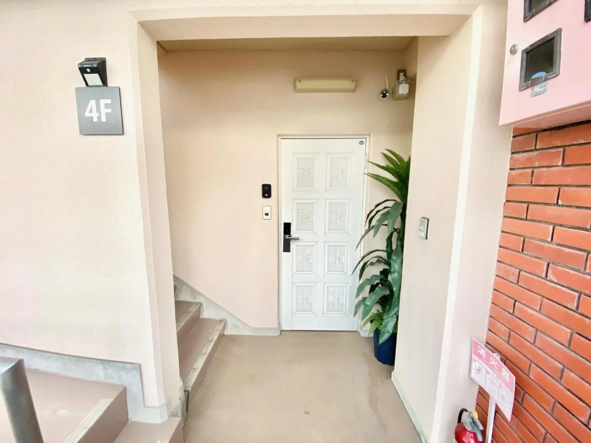 Property building in GuestHouse017徳島個室 飲食街中心 阿波踊り会館7分 文理&徳島大学 アスティとくしま車8分